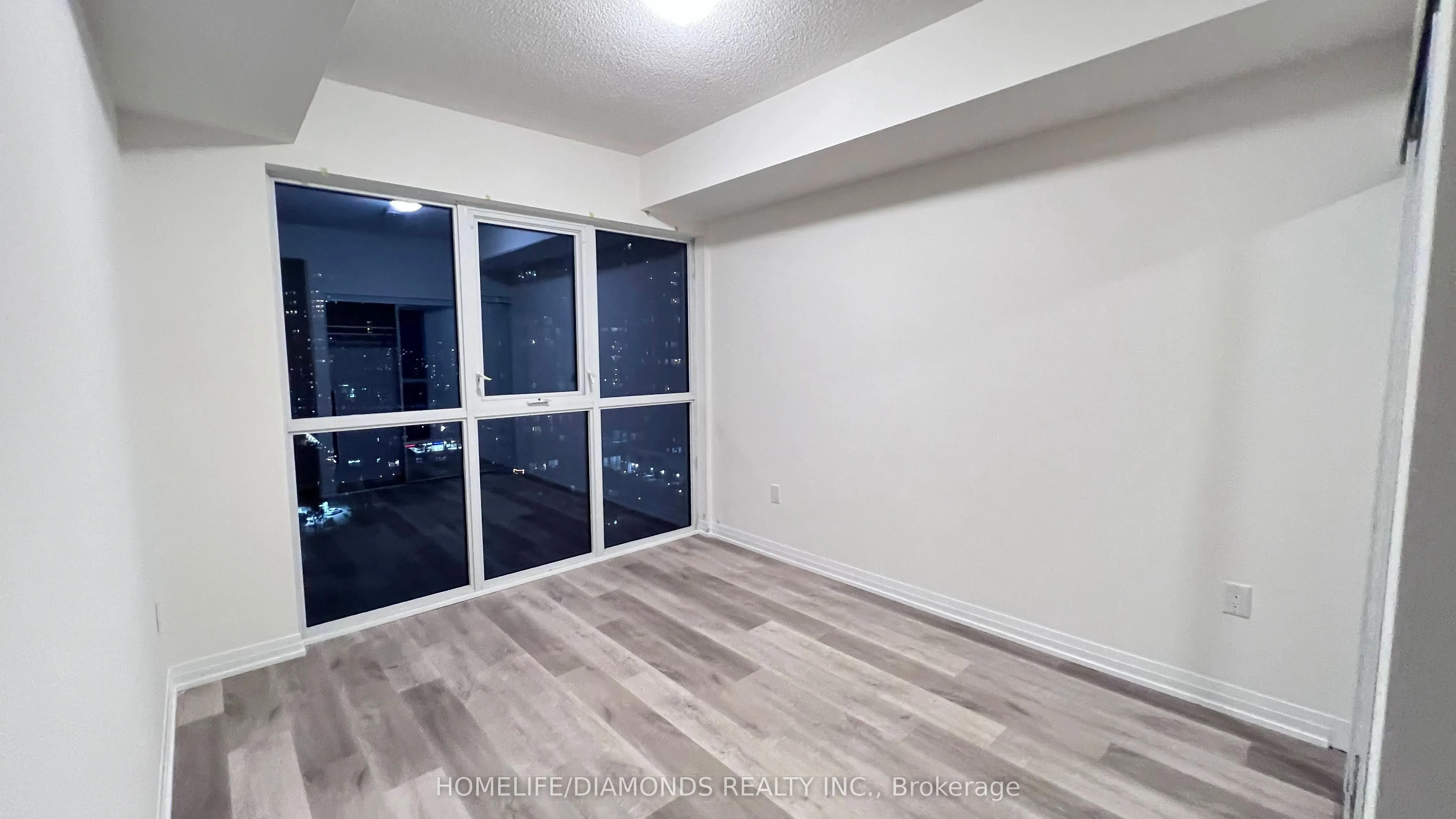 15 WATER GARDEN Drive, #1203