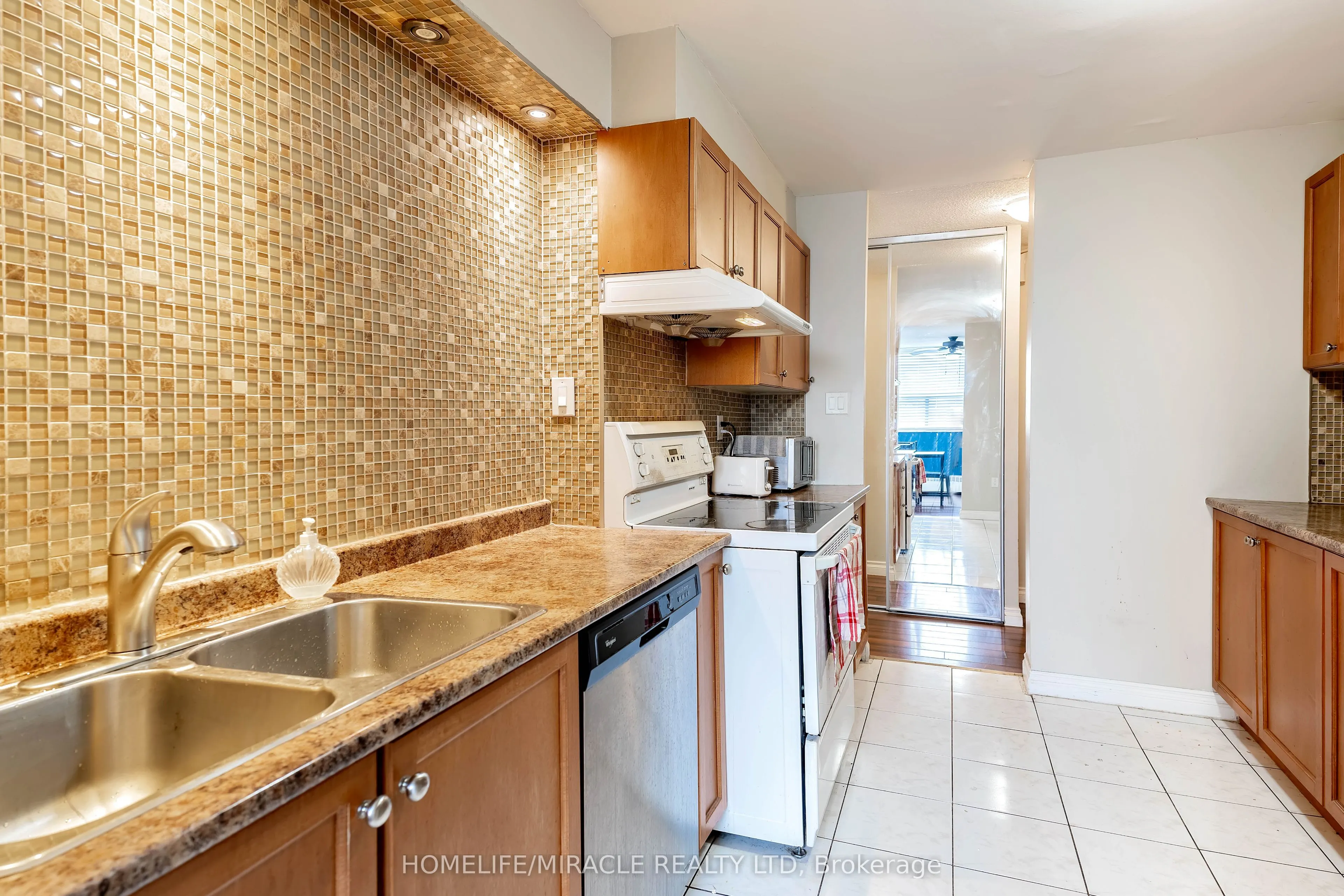 2645 Kipling Avenue, #404