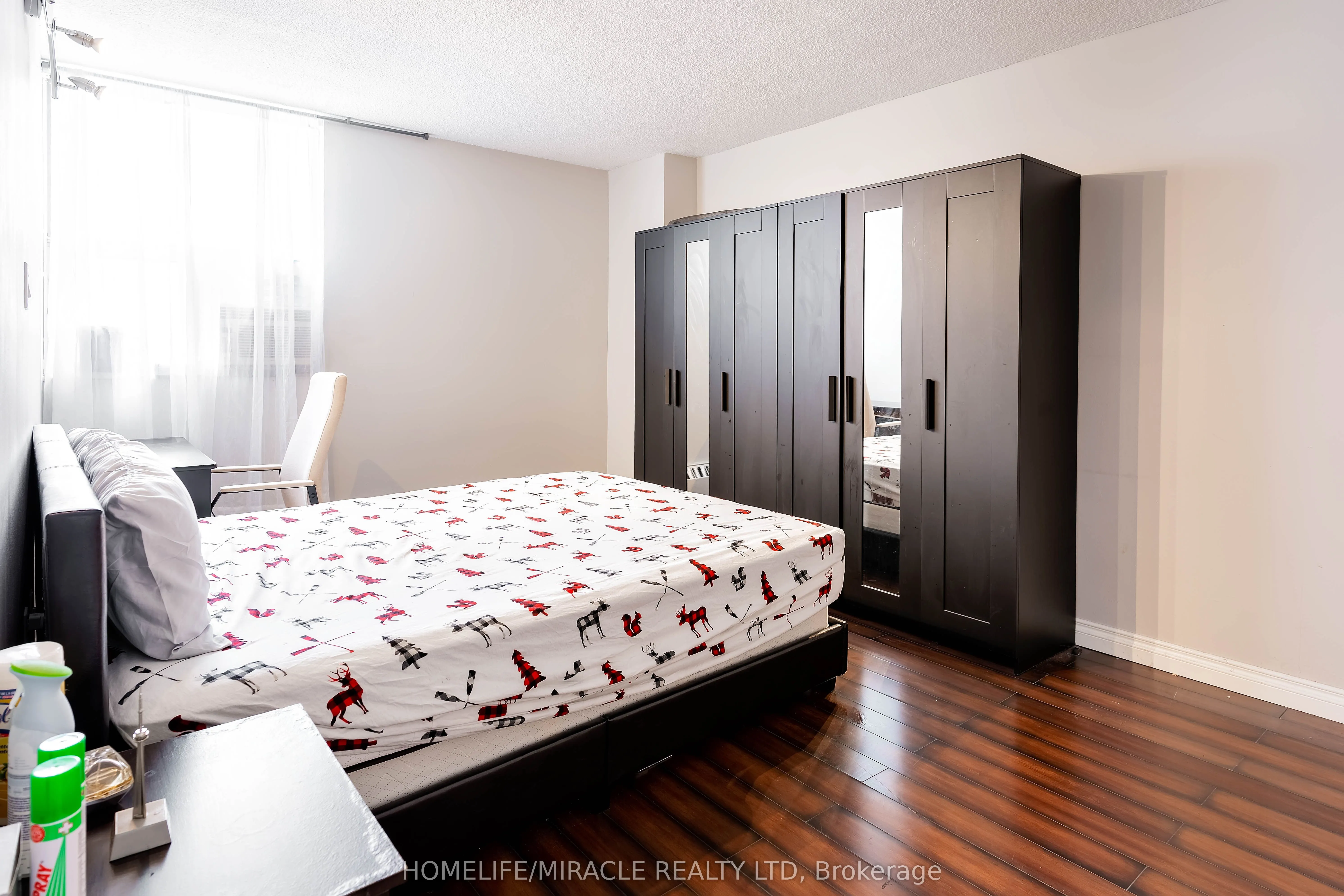 2645 Kipling Avenue, #404