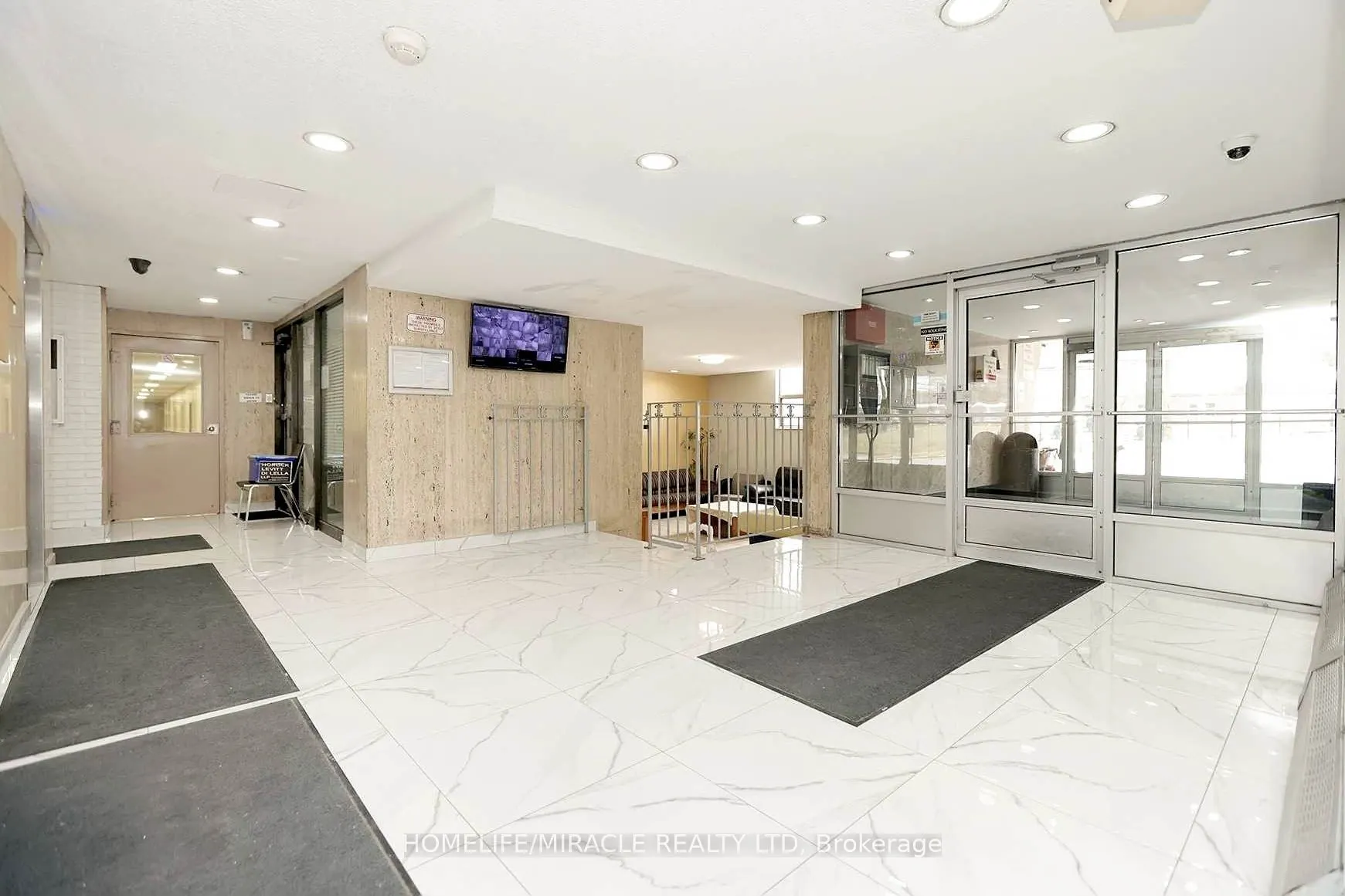 2645 Kipling Avenue, #404