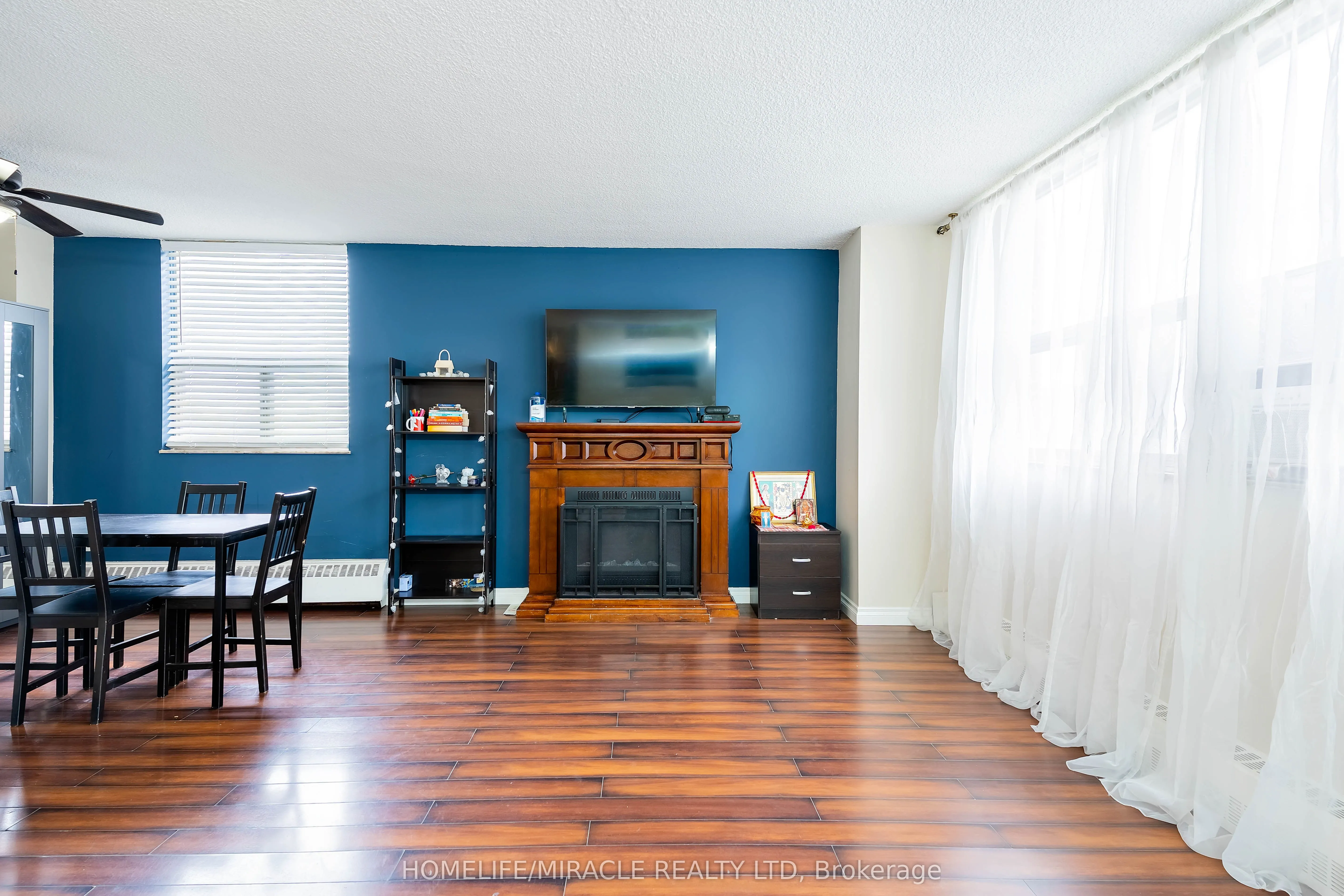 2645 Kipling Avenue, #404