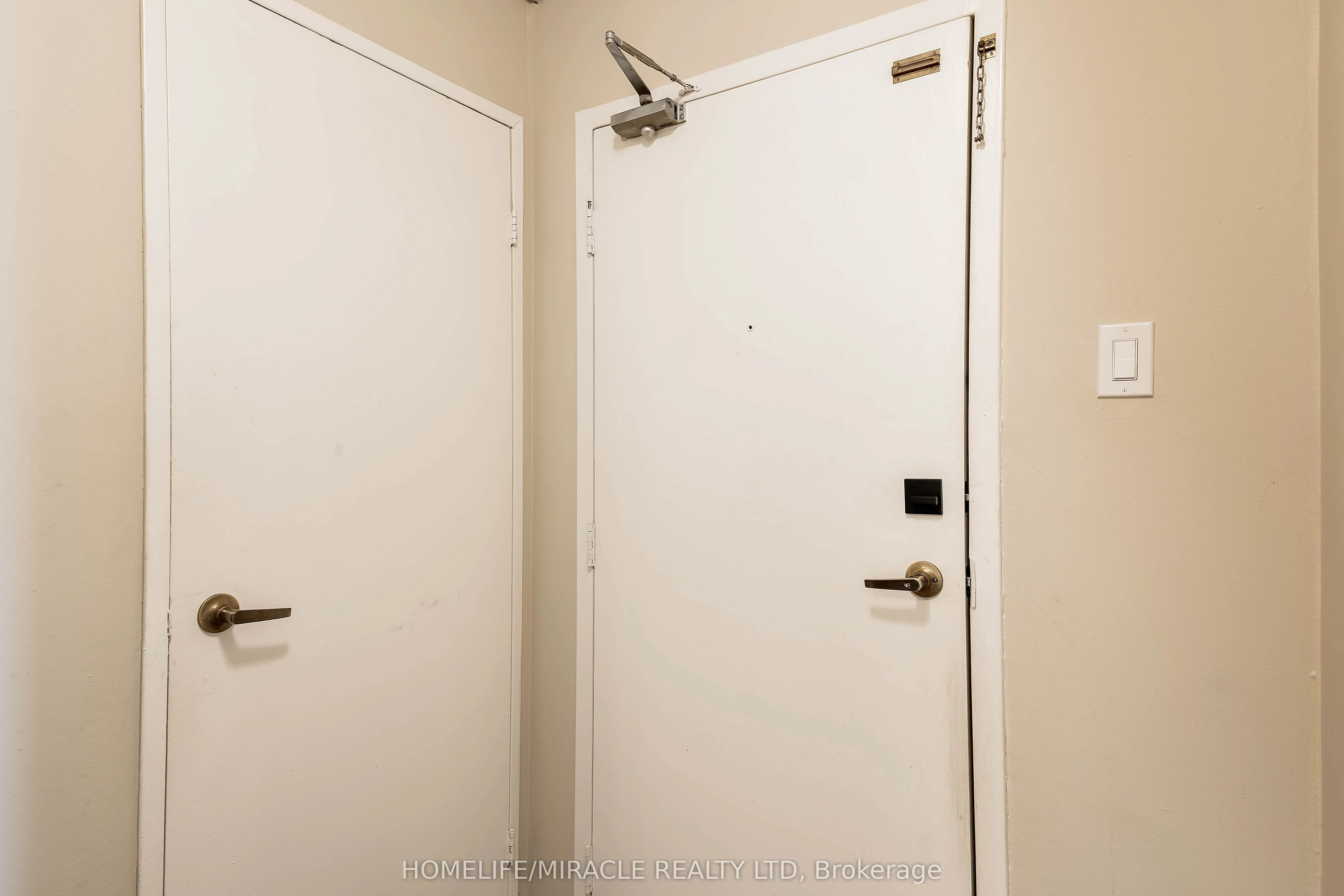 2645 Kipling Avenue, #404
