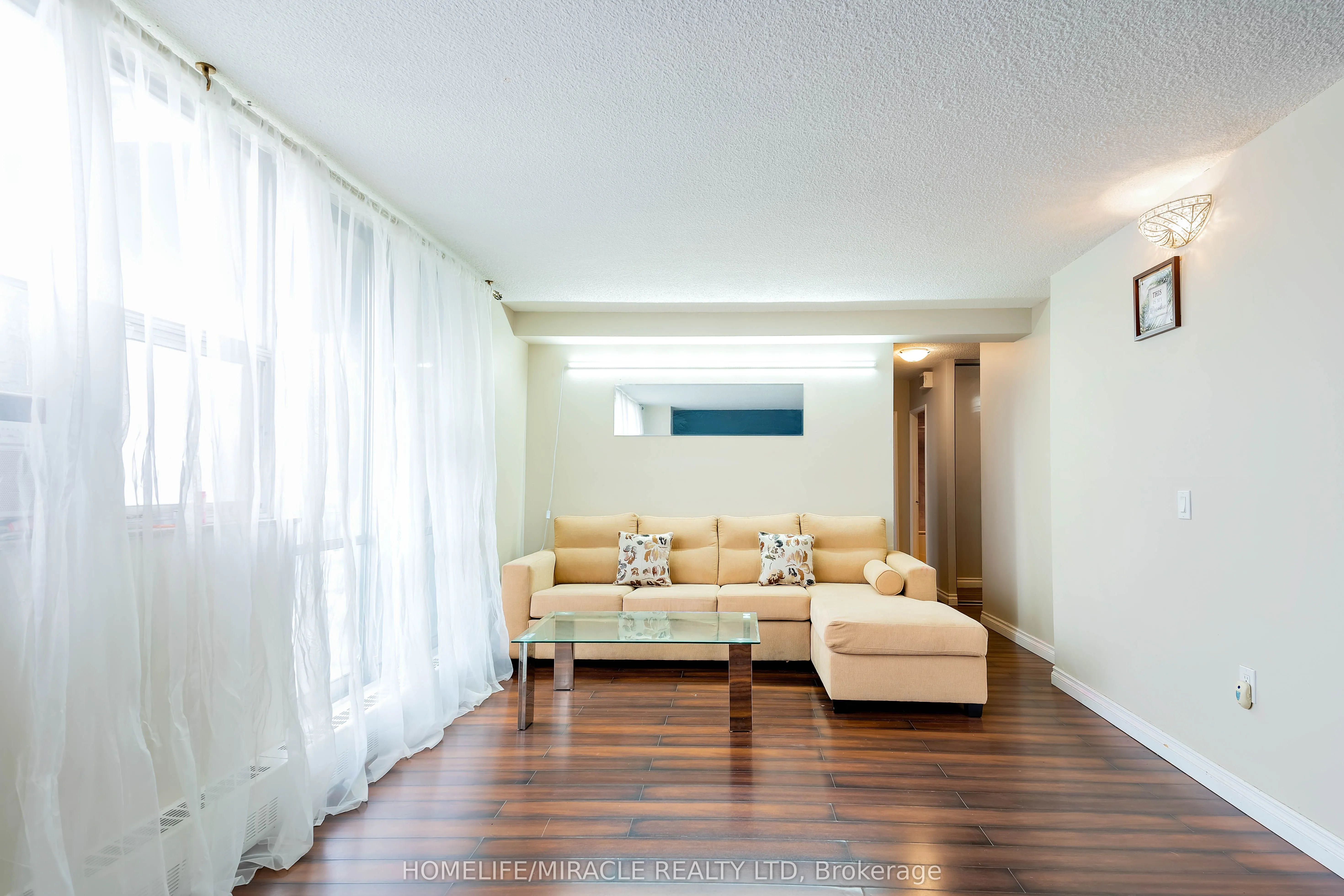 2645 Kipling Avenue, #404