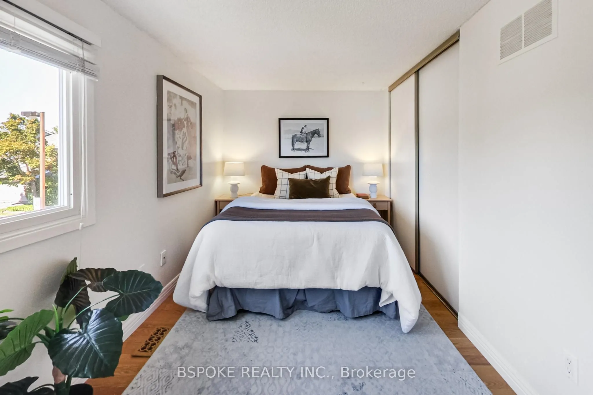 3079 Fifth Line W, #3