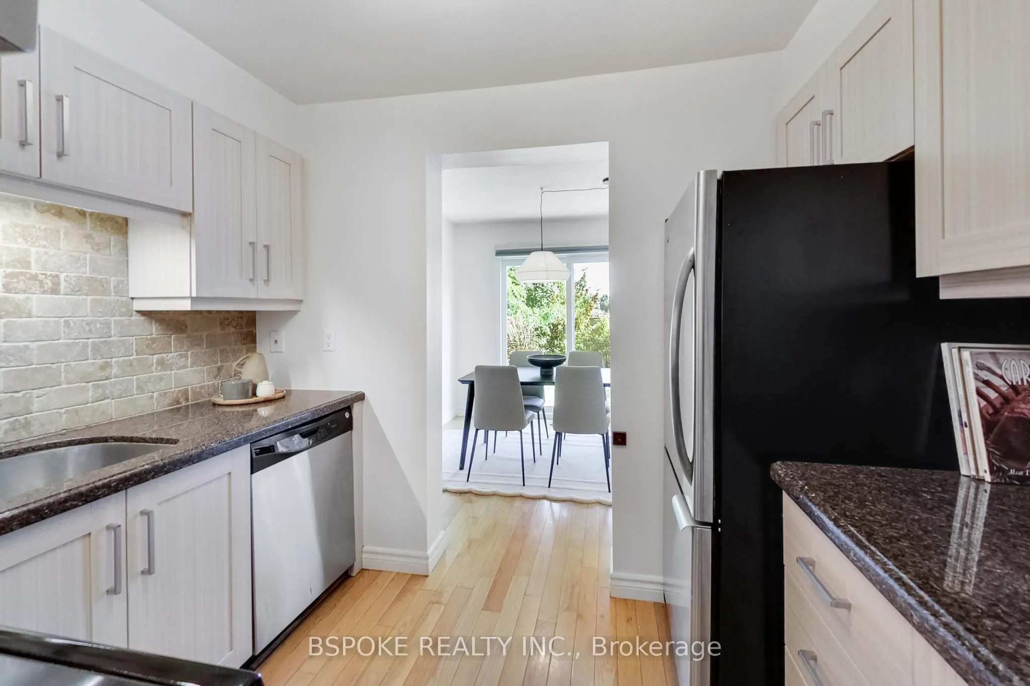 3079 Fifth Line W, #3