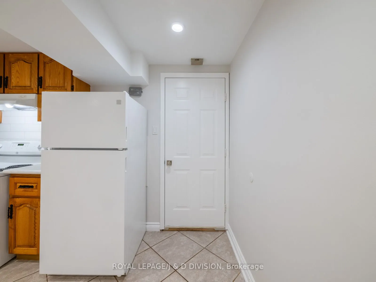 484 Concord Avenue, #Lower