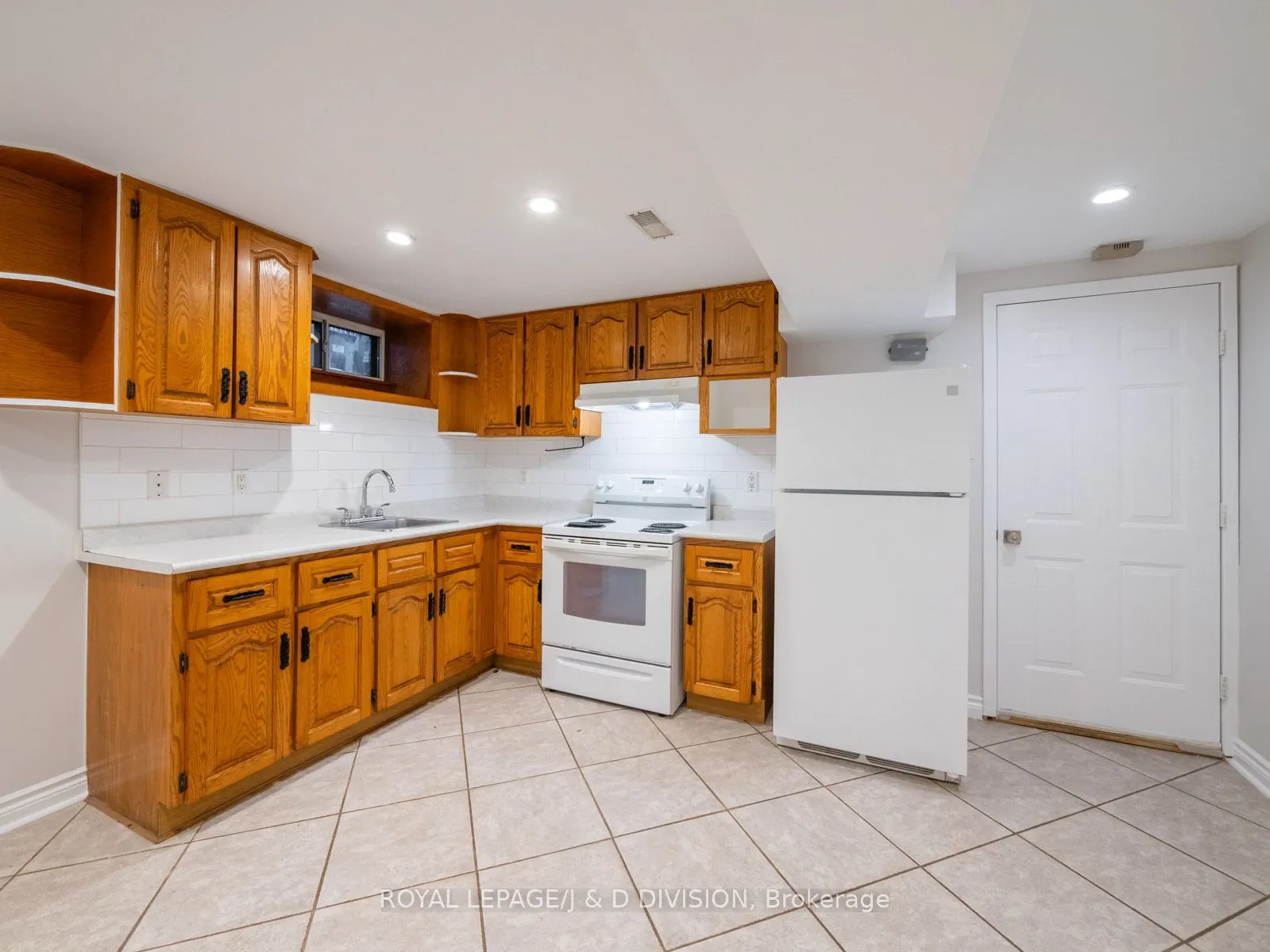 484 Concord Avenue, #Lower
