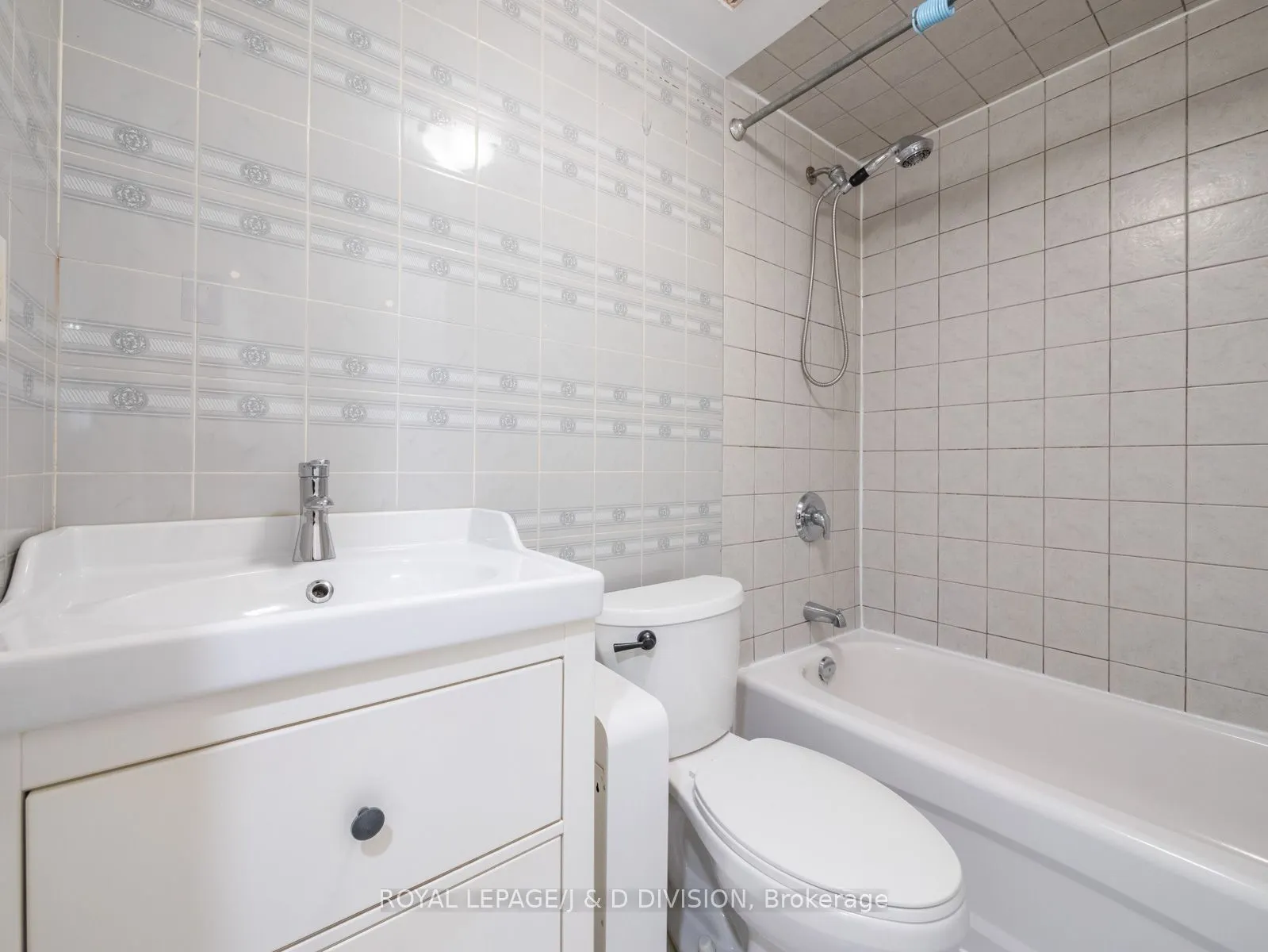 484 Concord Avenue, #Lower