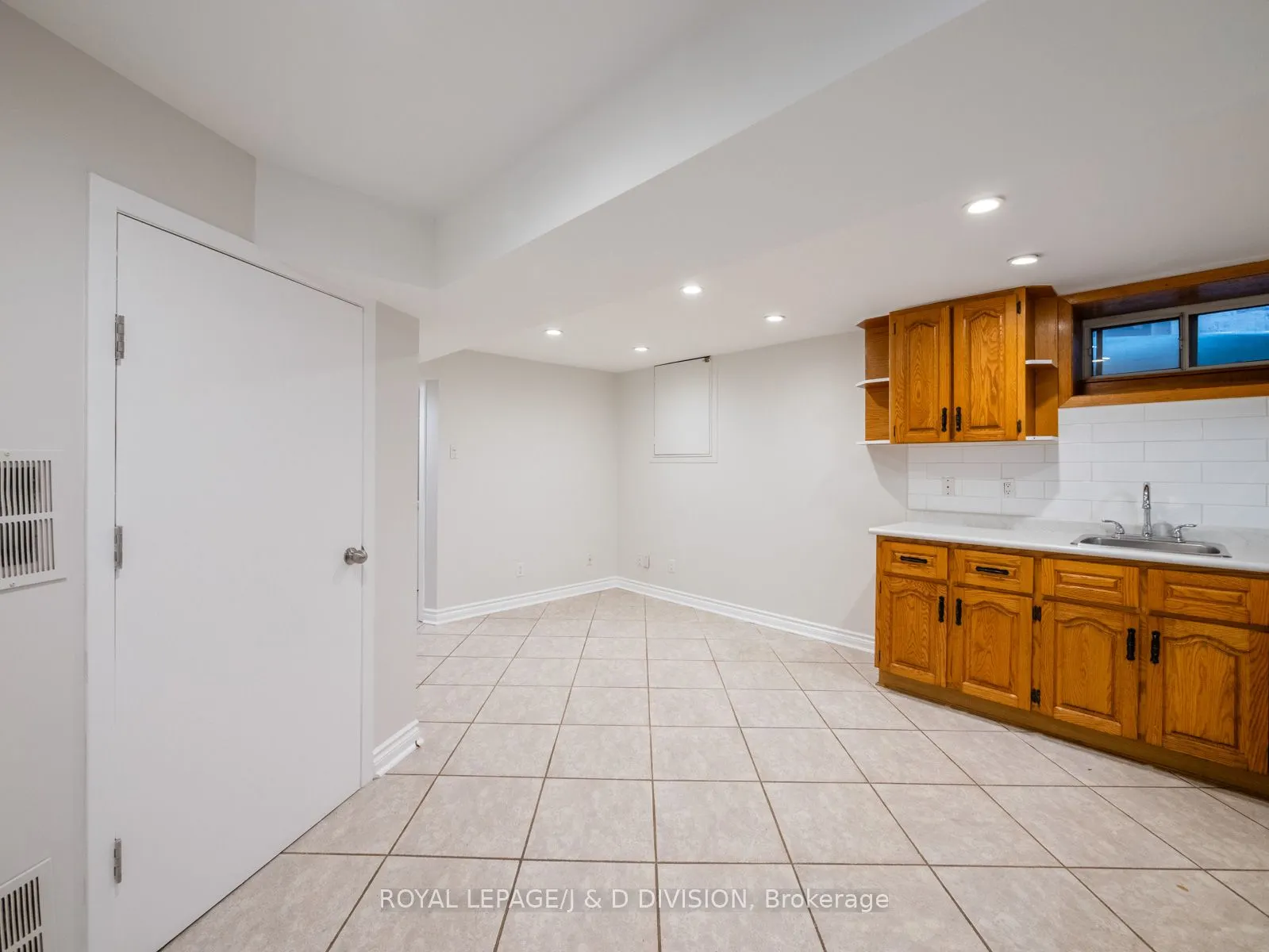 484 Concord Avenue, #Lower
