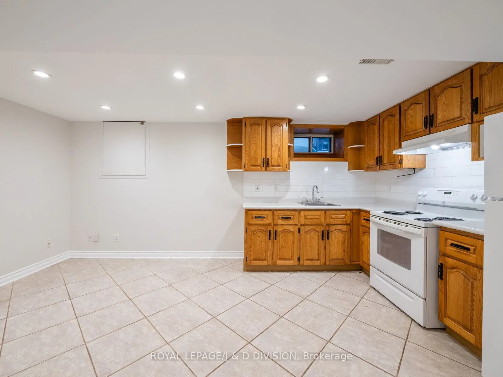 484 Concord Avenue, #Lower