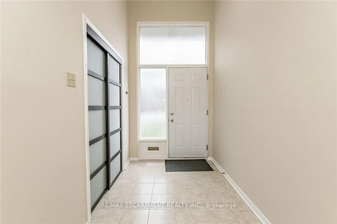 5479 Schueller Crescent