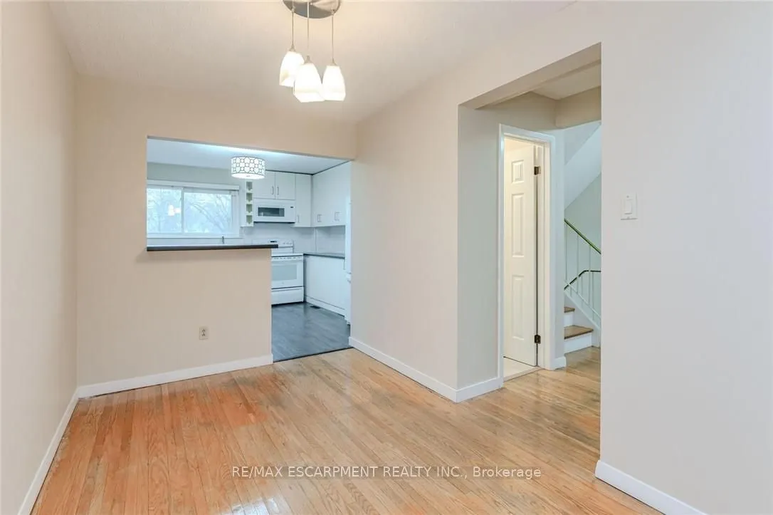 5479 Schueller Crescent