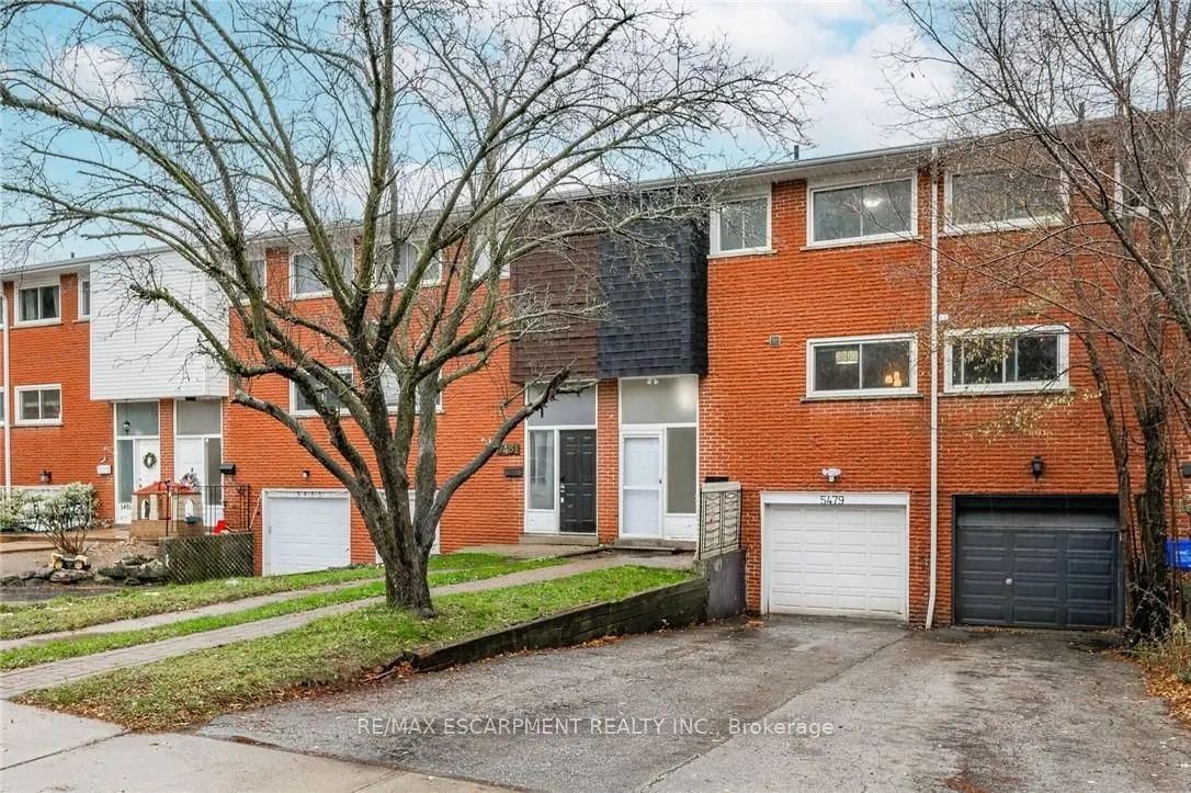 5479 Schueller Crescent