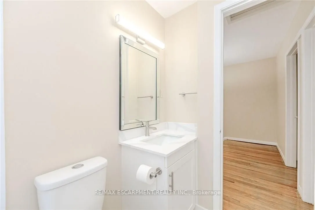 5479 Schueller Crescent