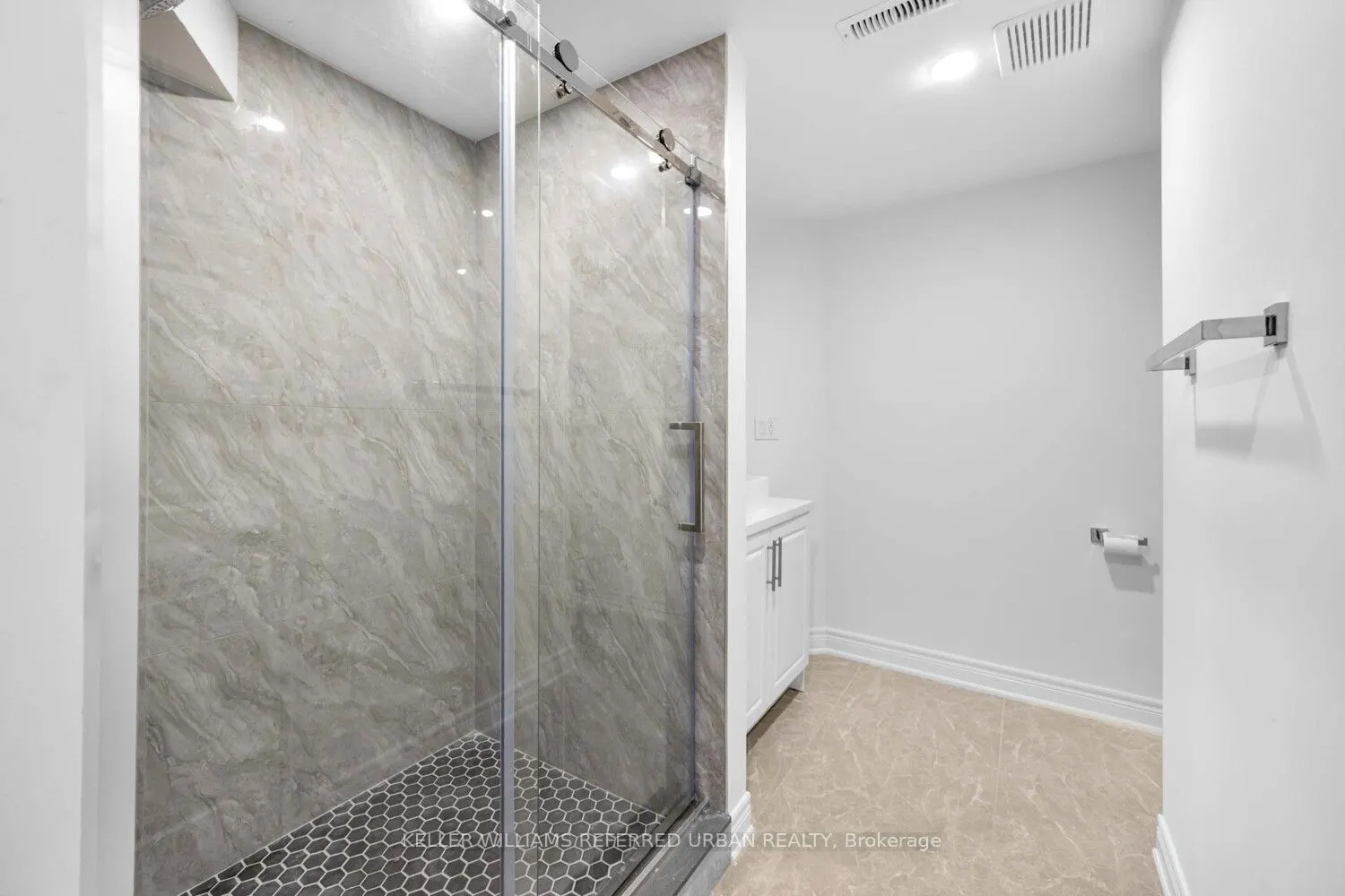 1422 Summerhill Crescent, #Basement