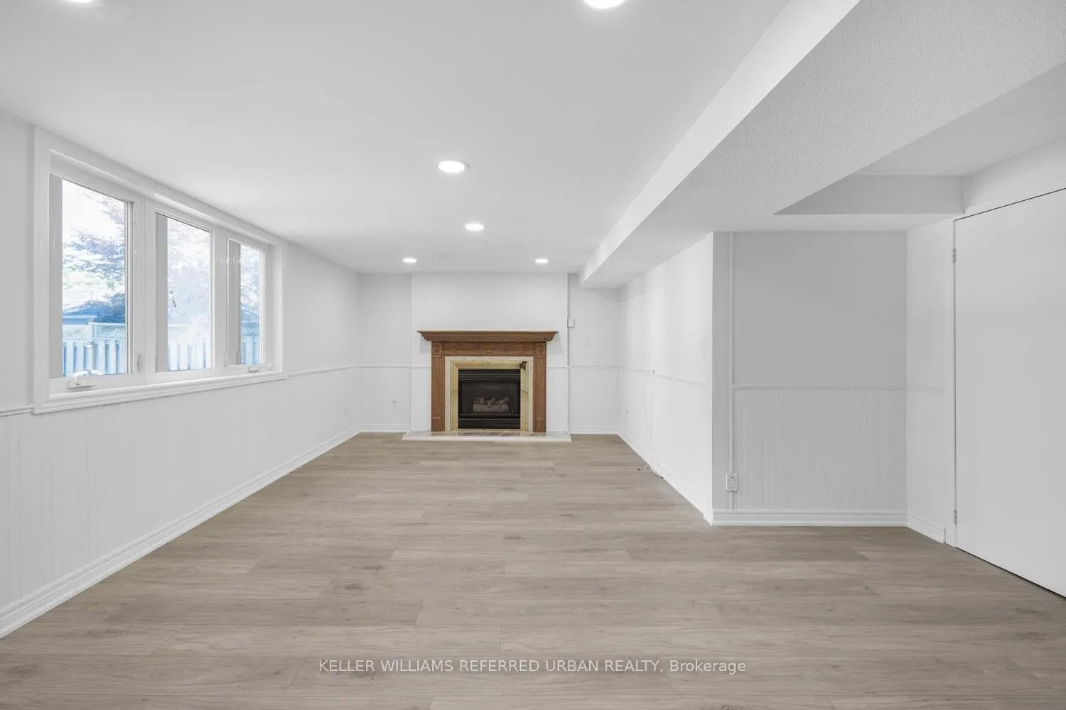1422 Summerhill Crescent, #Basement