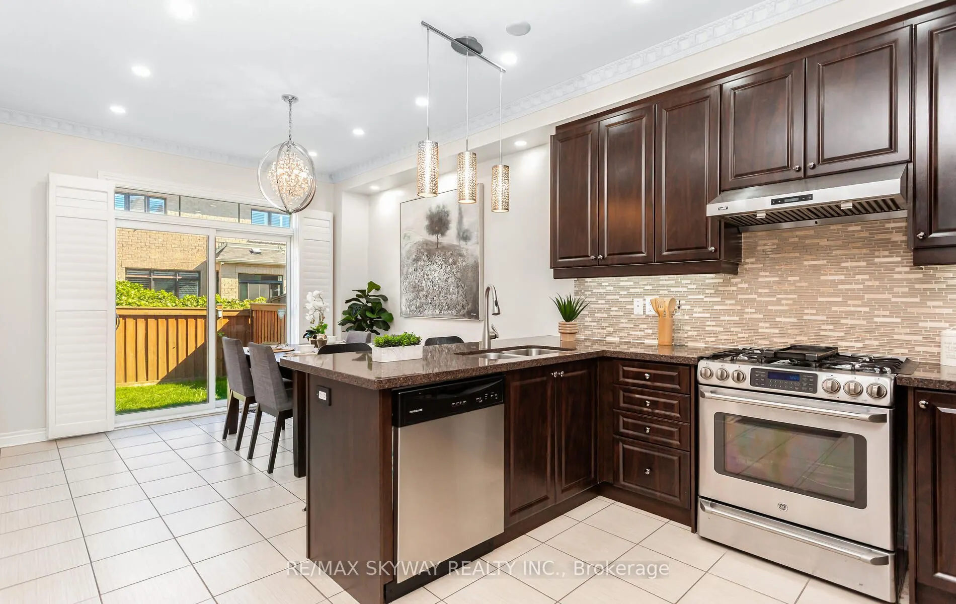 87 Villadowns Trail