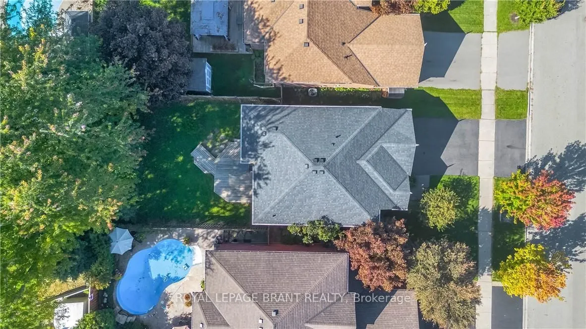 10 Harley Avenue