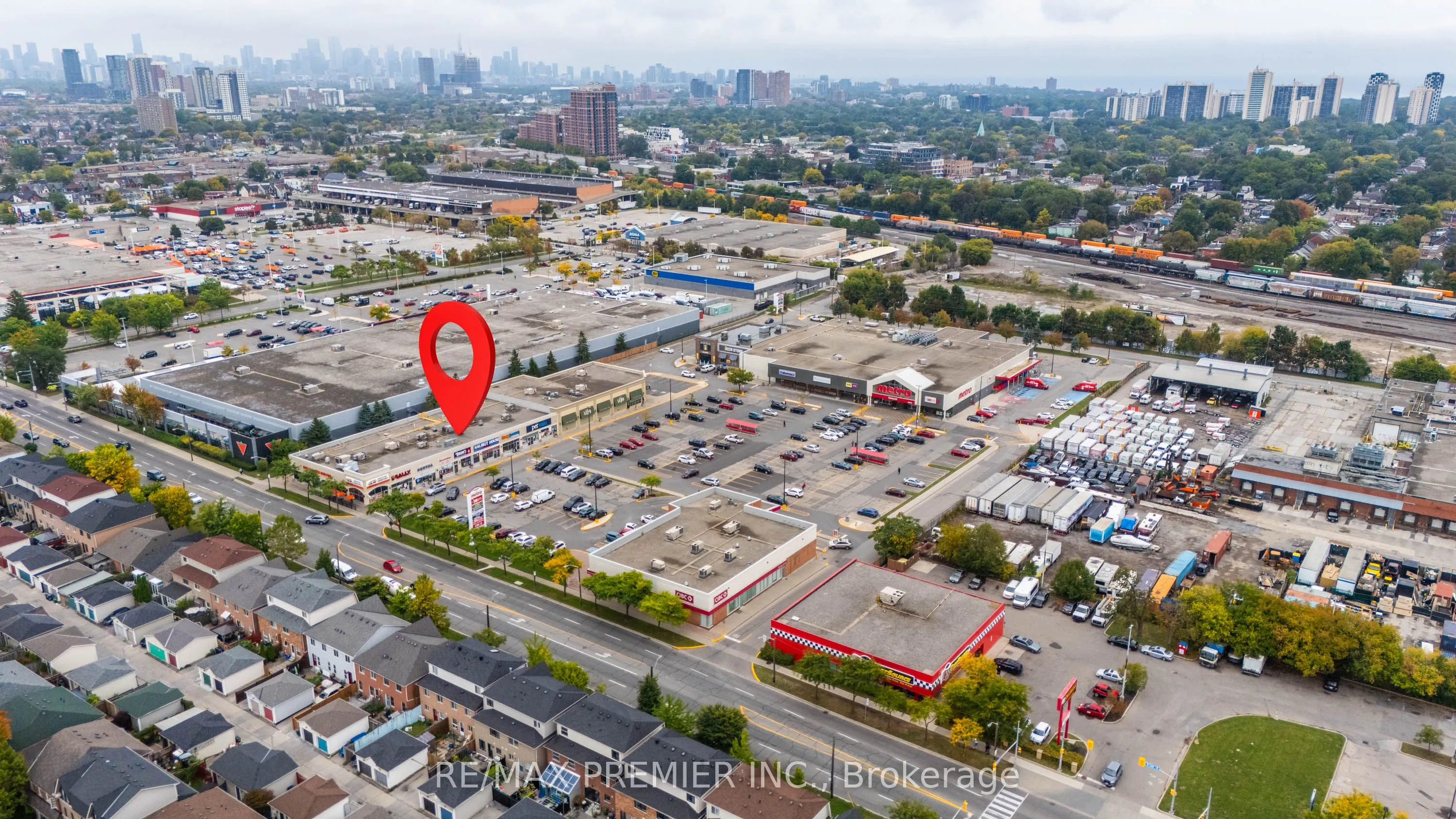2151 St. Clair Avenue W, #104