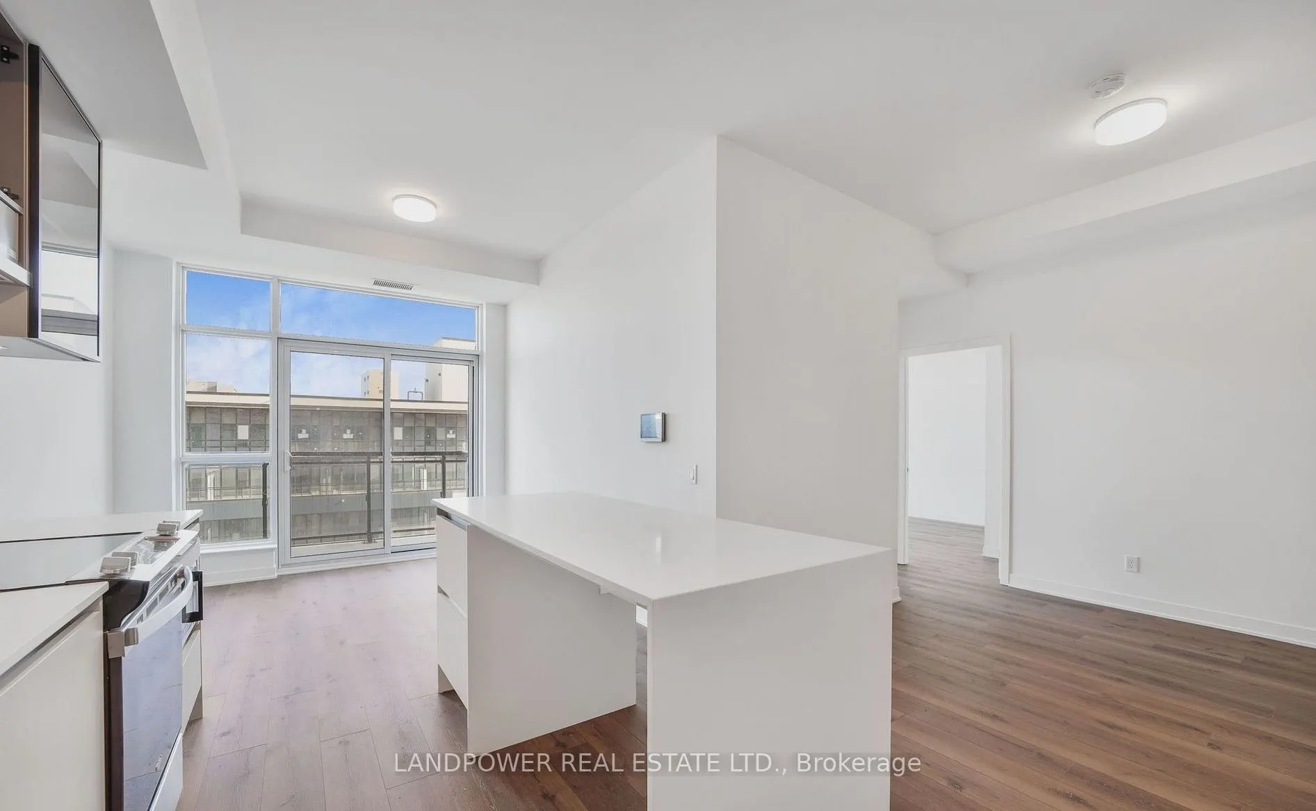 405 Dundas Street W, #PH09
