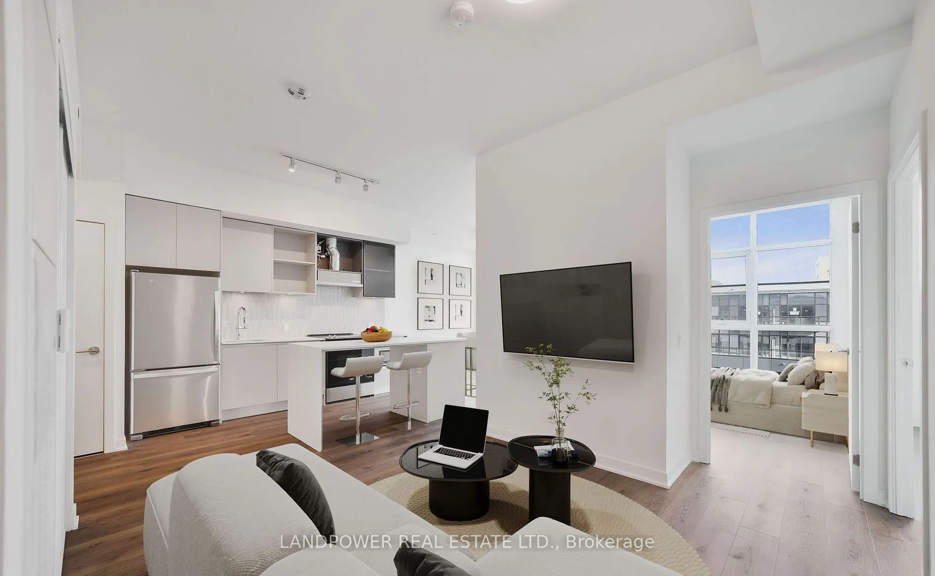 405 Dundas Street W, #PH09