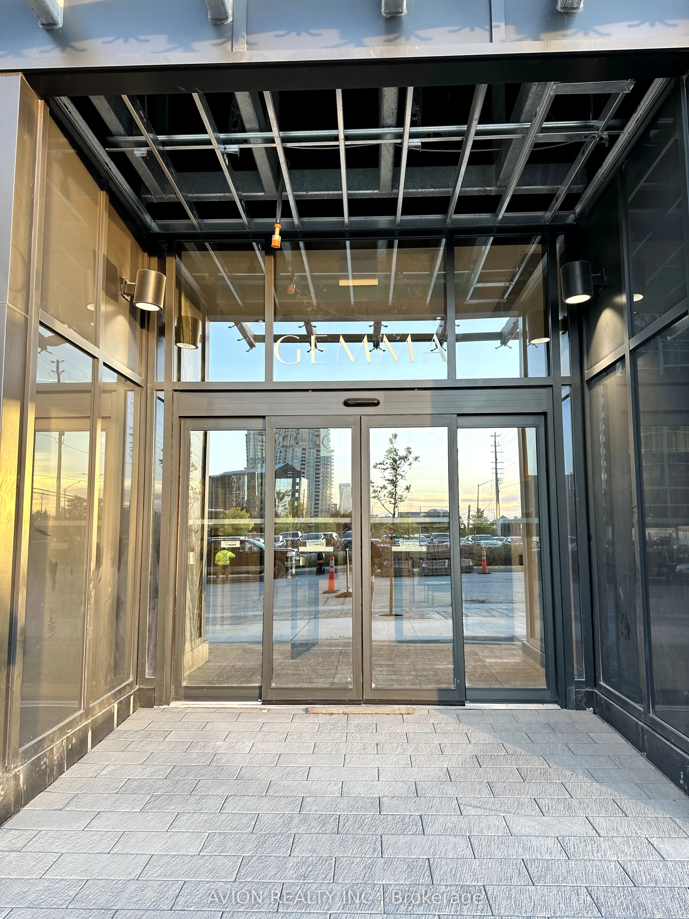 15 Watergarden Drive, #1110