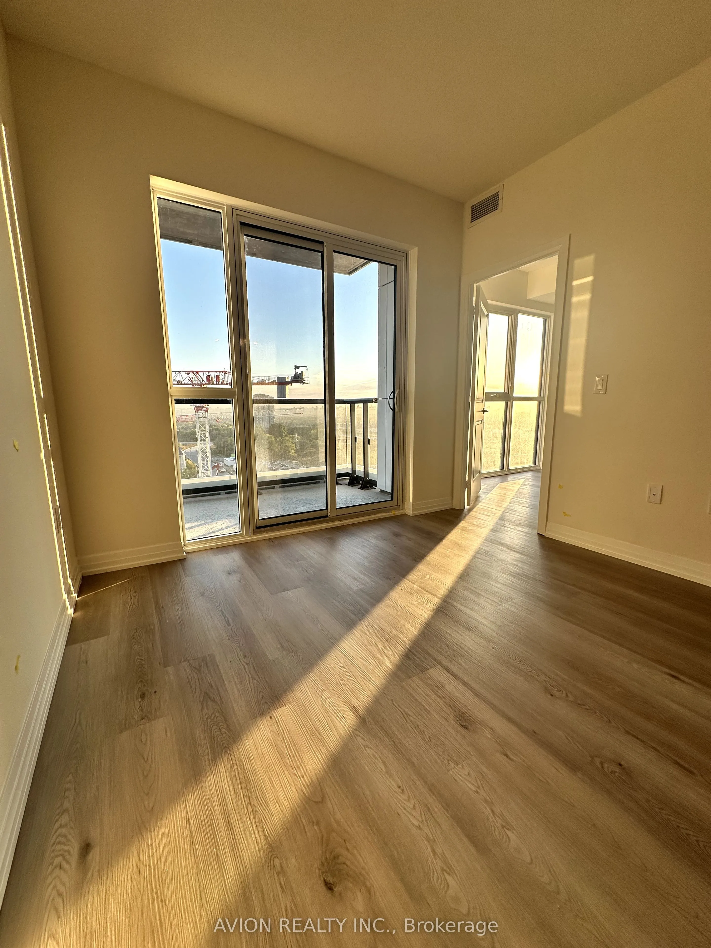 15 Watergarden Drive, #1110