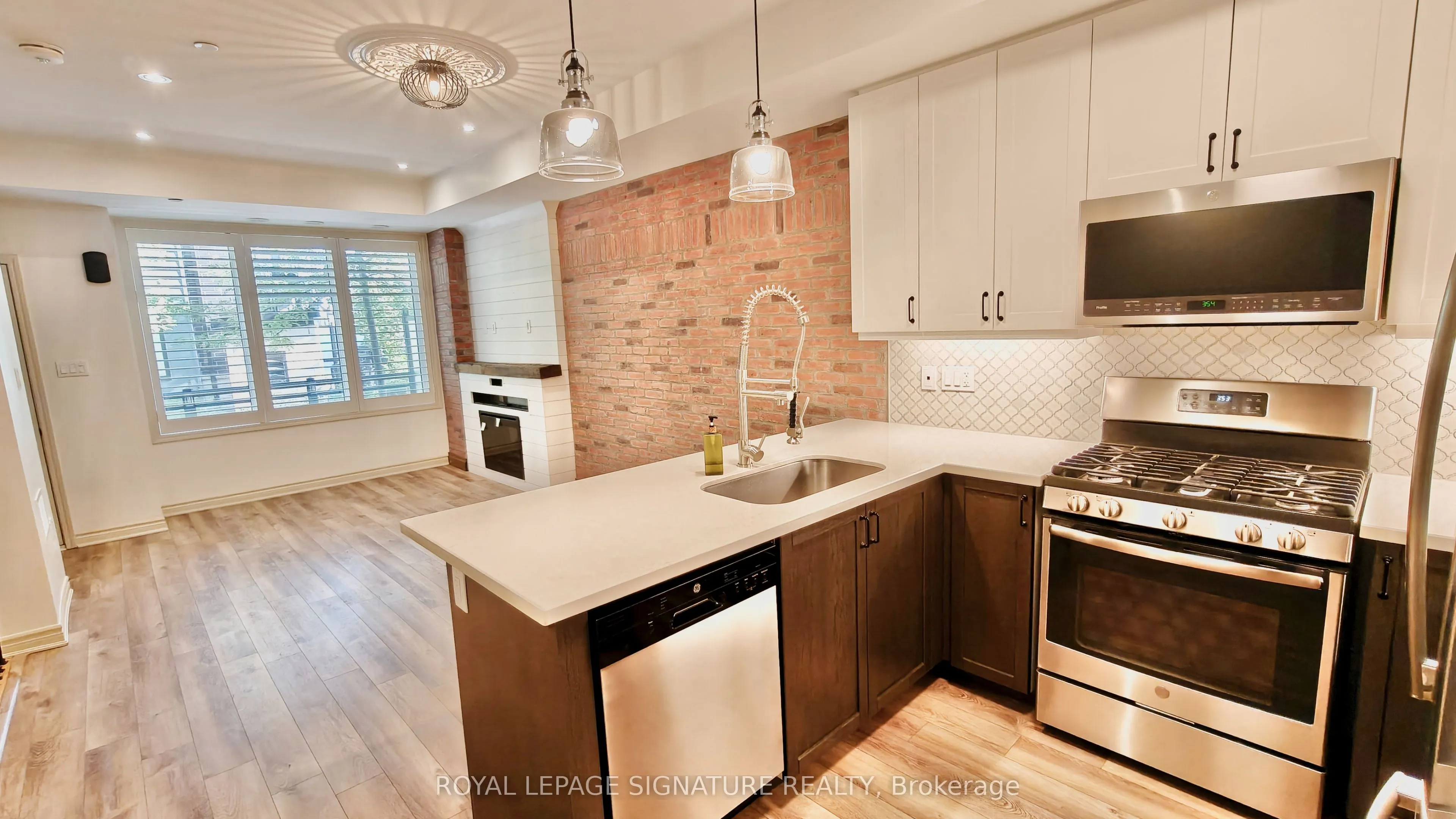 2232 Bromsgrove Road, #4