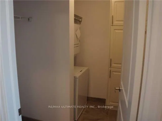 2486 Old Bronte Road, #314
