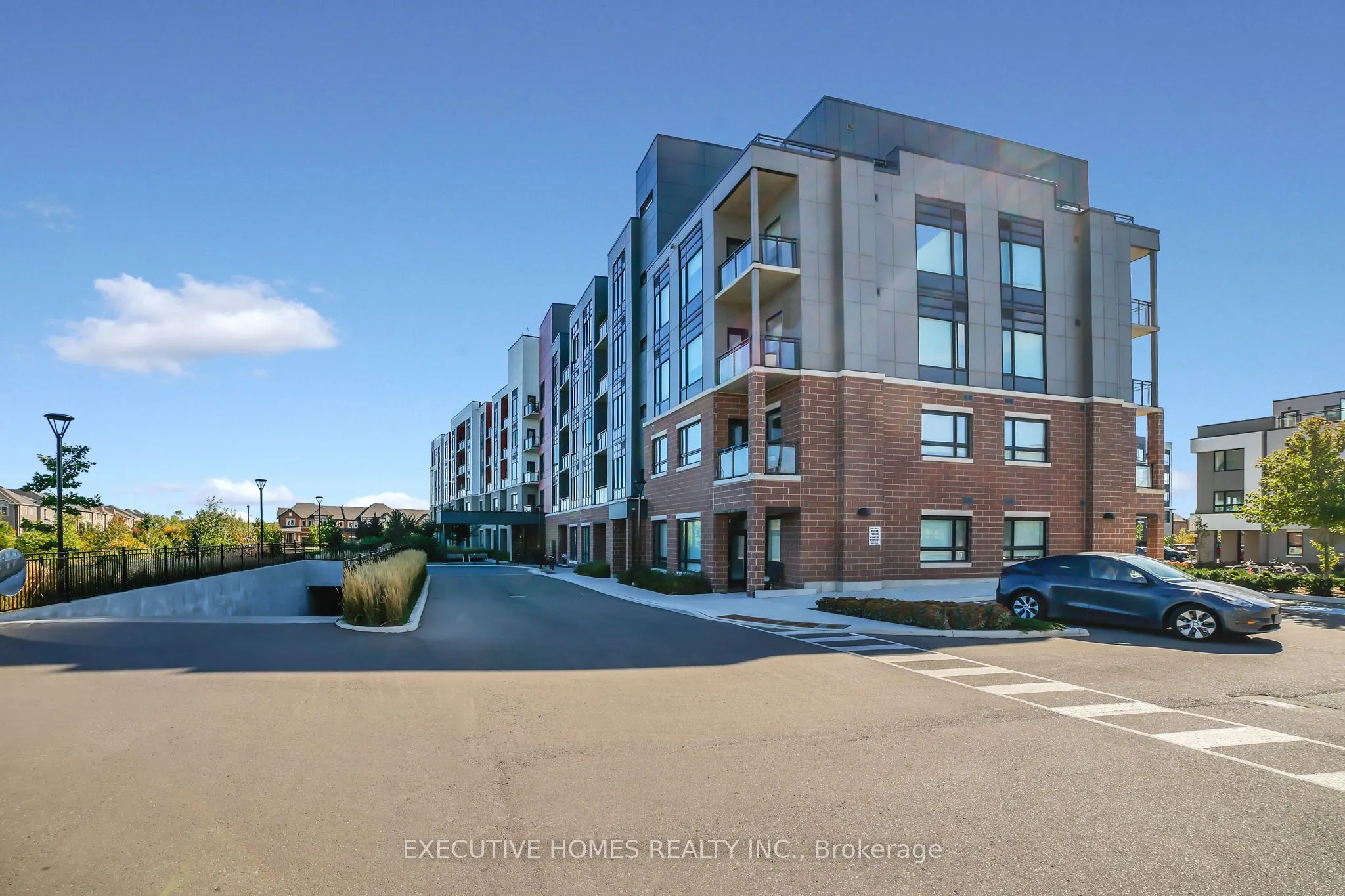 3265 Carding Mill Trail, #208