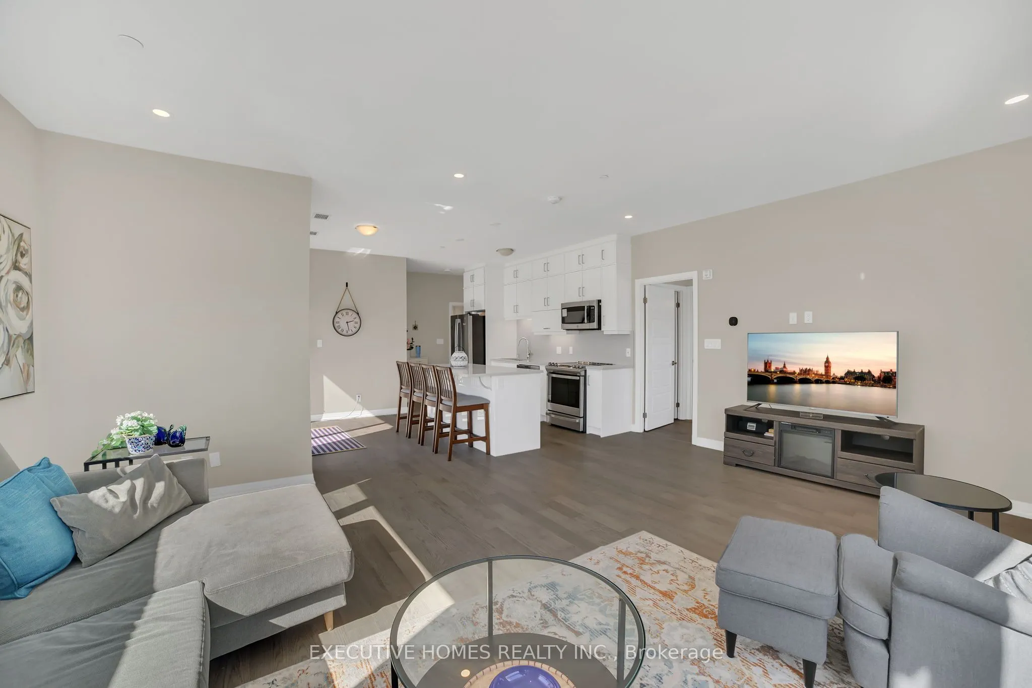 3265 Carding Mill Trail, #208
