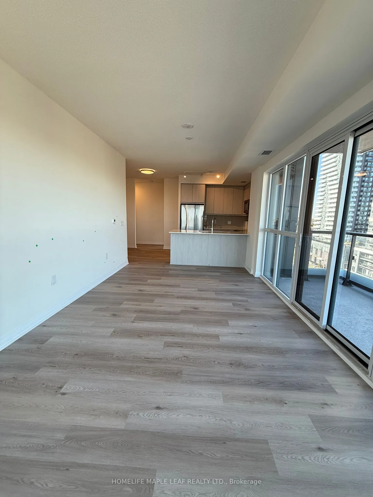 15 Watergarden Drive, #901