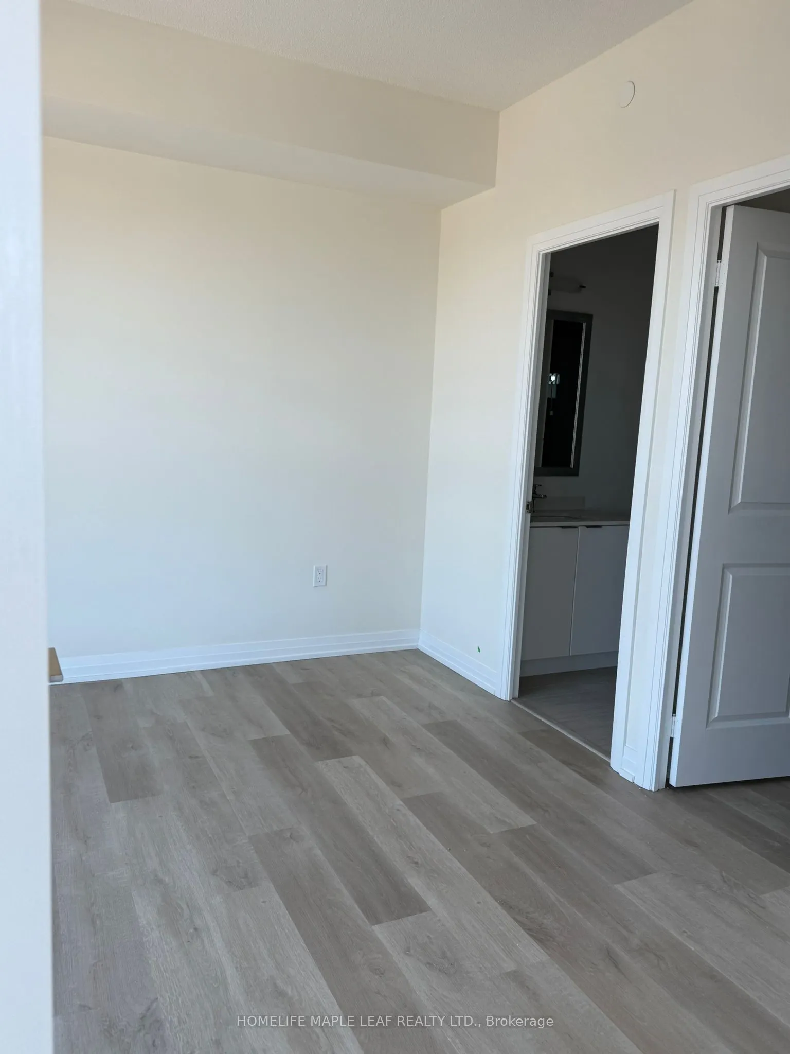 15 Watergarden Drive, #1501