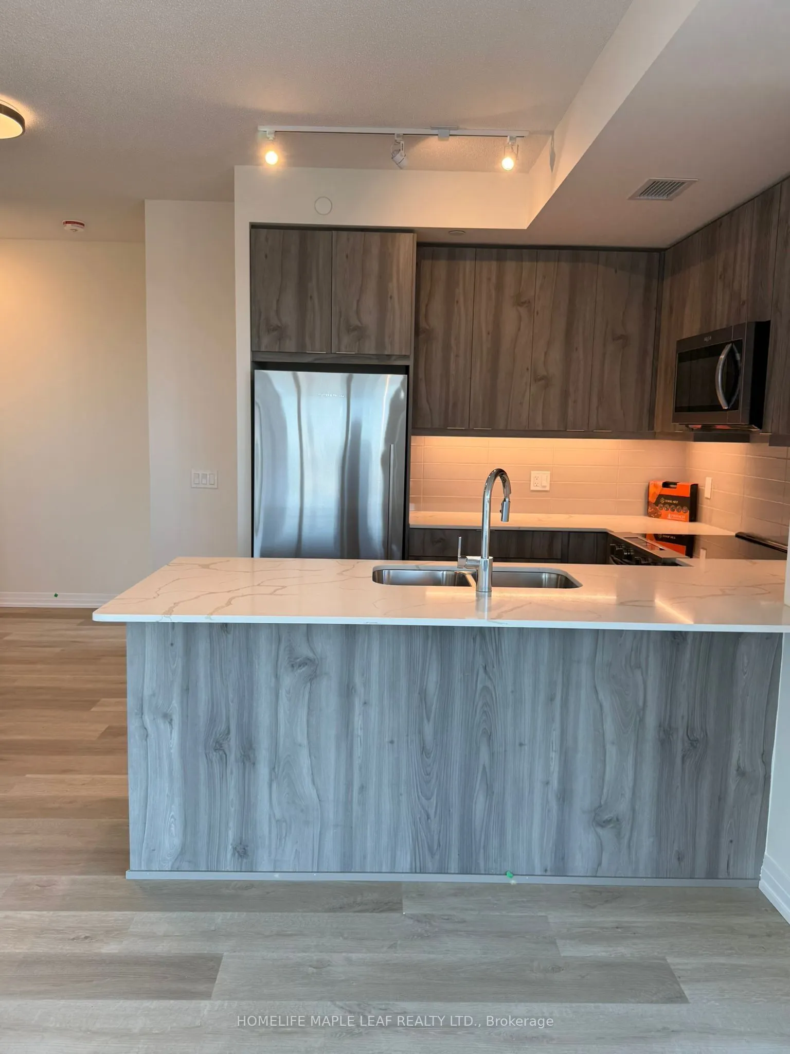 15 Watergarden Drive, #1501