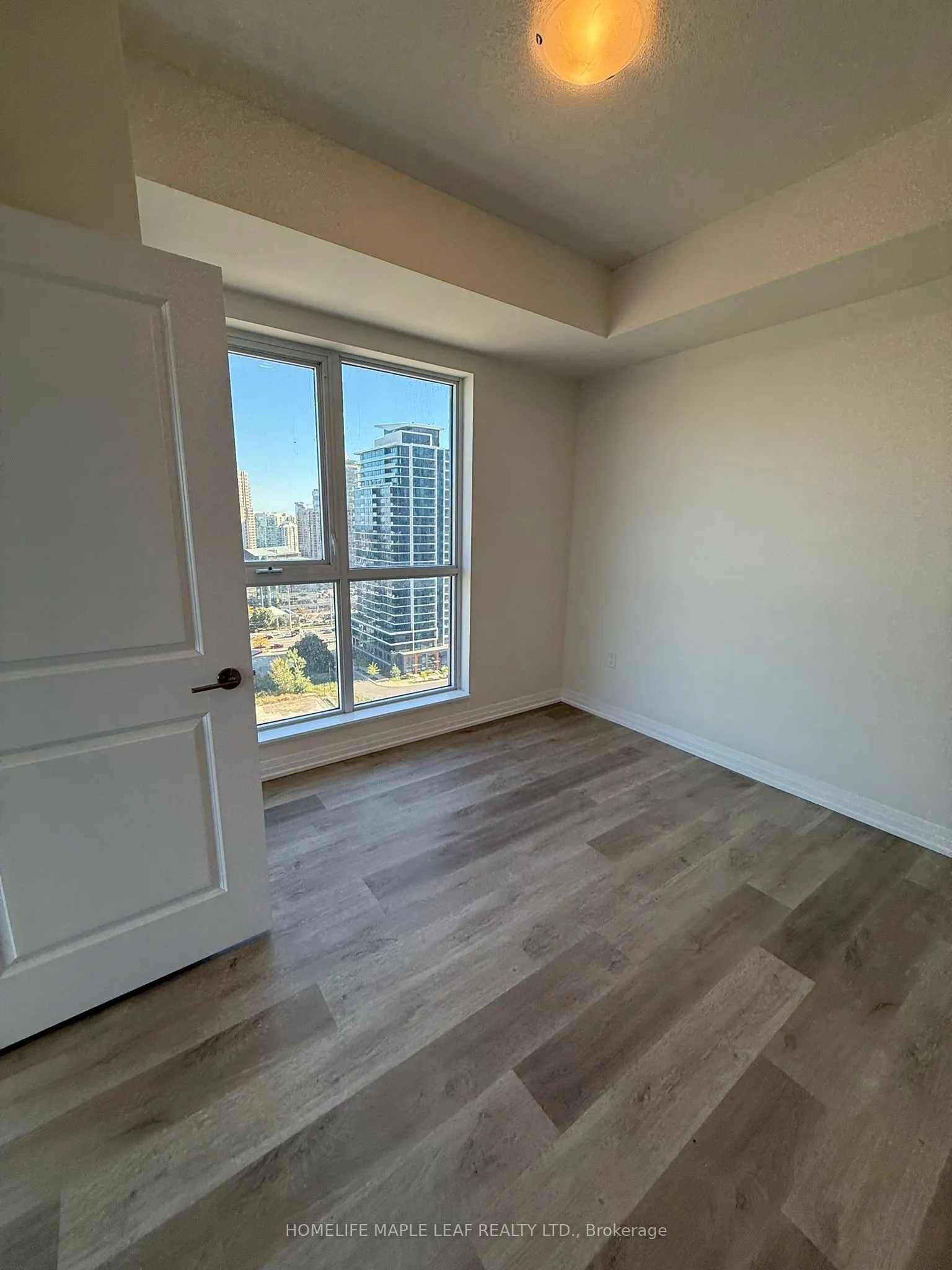 15 Watergarden Drive, #1501