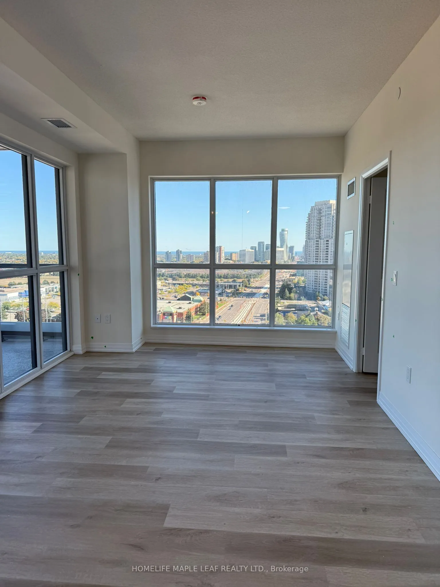 15 Watergarden Drive, #1501
