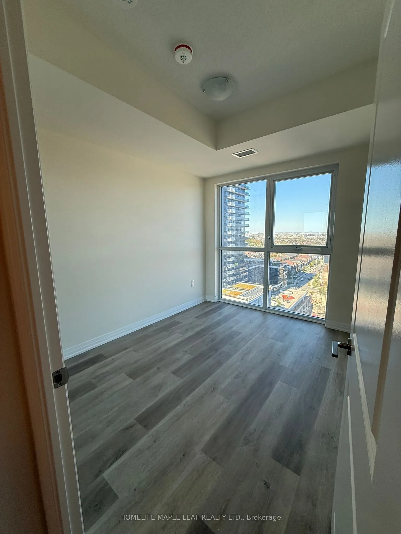 15 Watergarden Drive, #1501