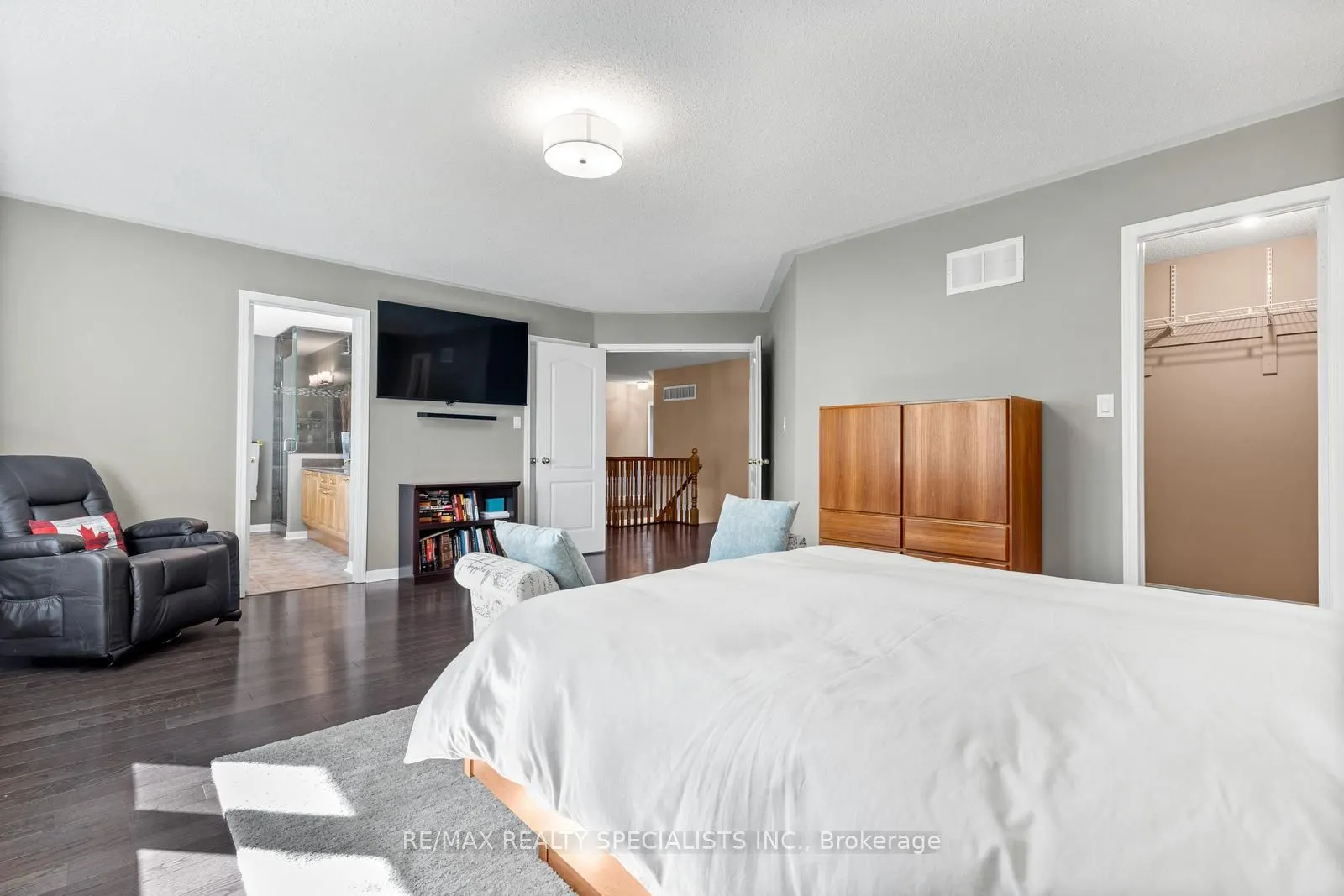 700 Auger Terrace