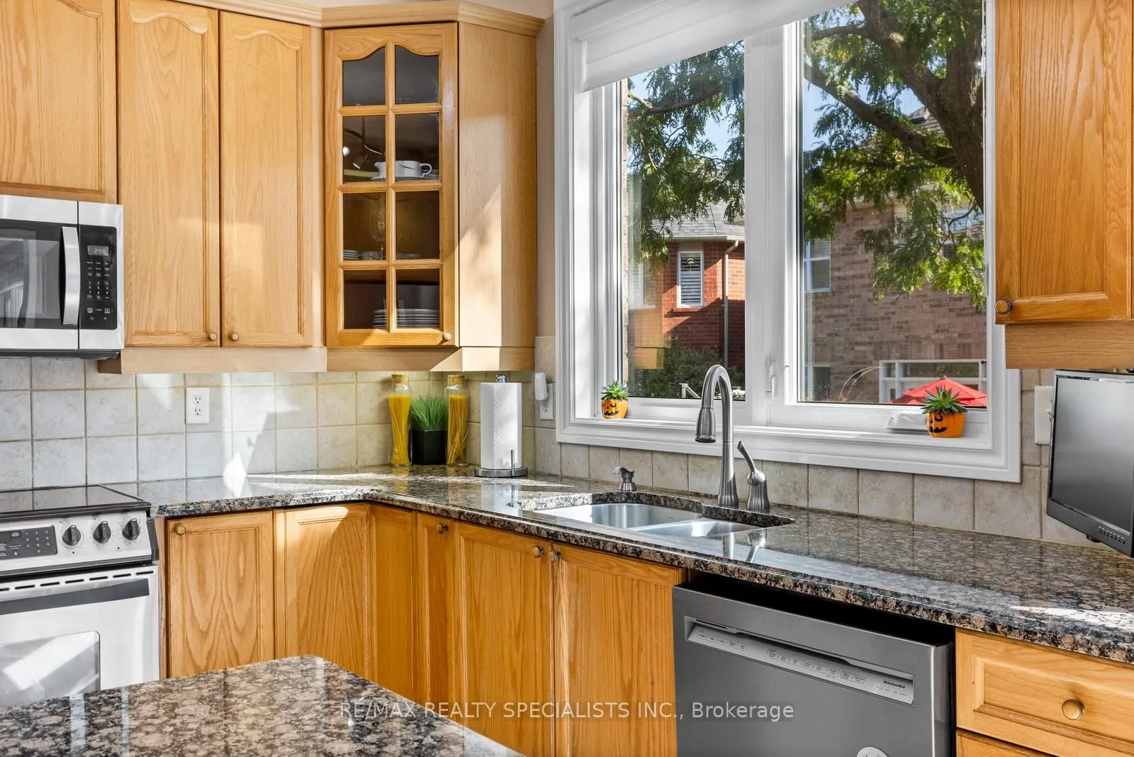 700 Auger Terrace