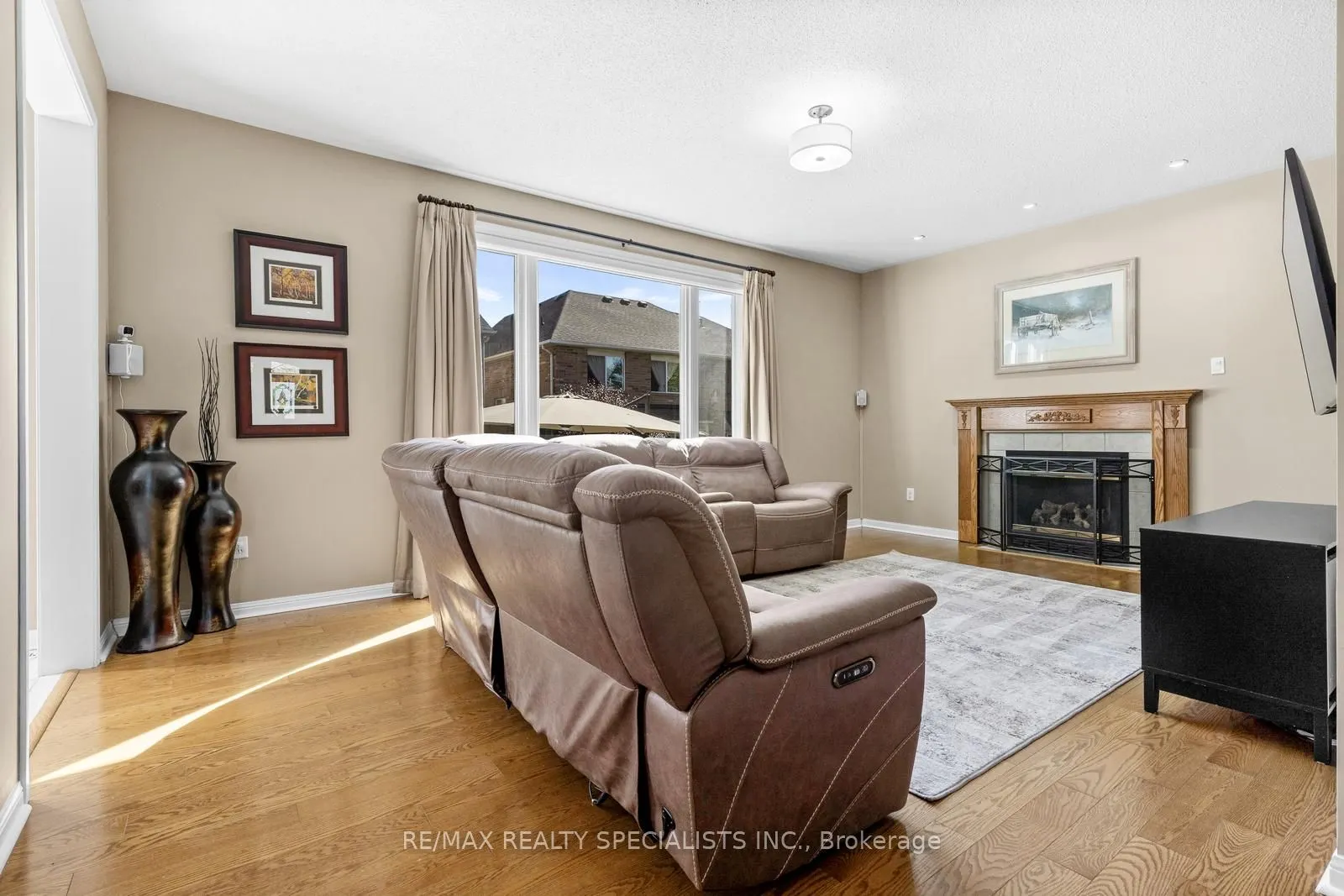 700 Auger Terrace
