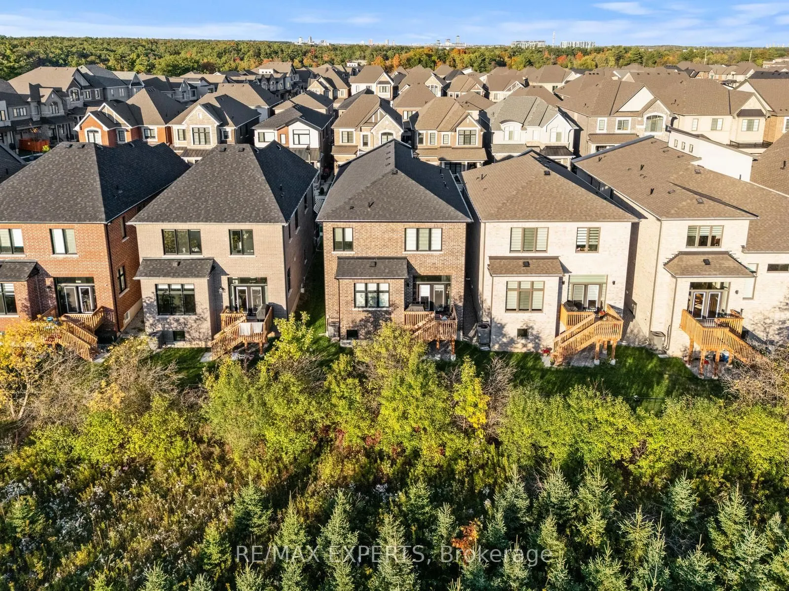 3299 harasym Trail