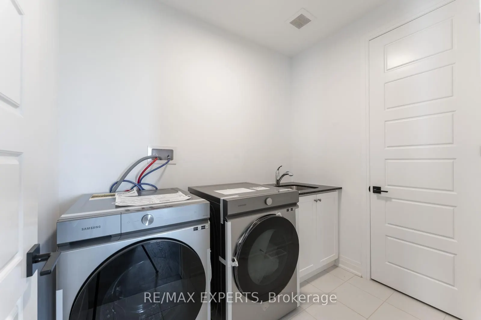 3299 harasym Trail