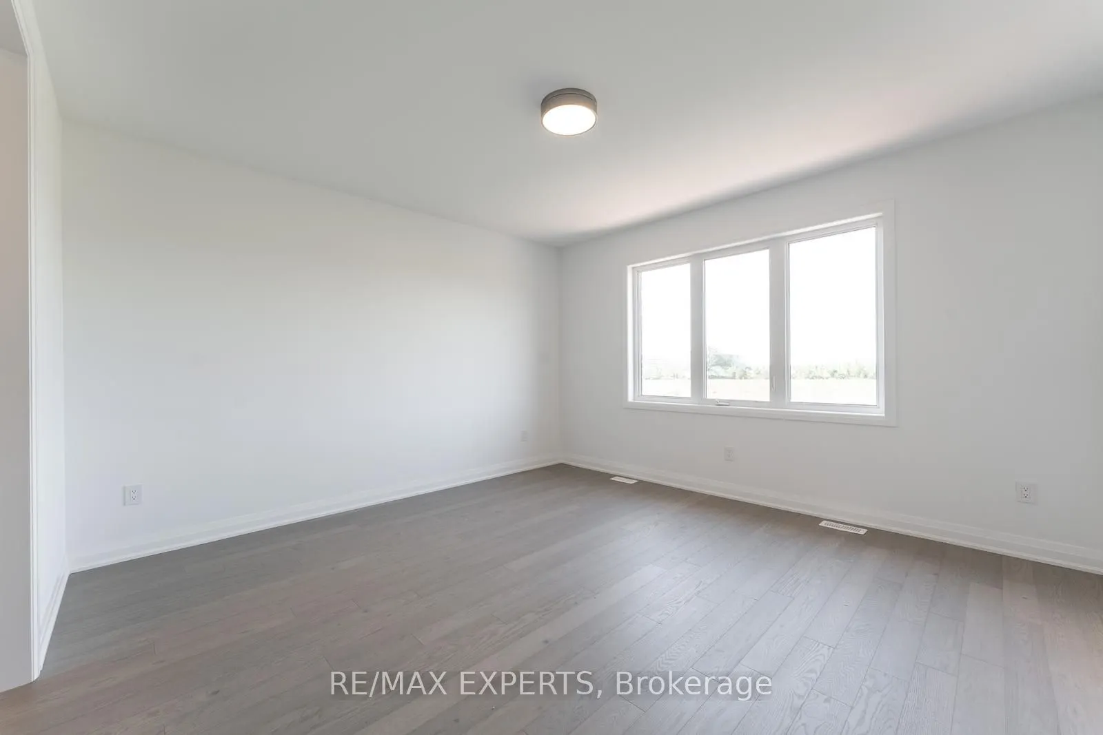 3299 harasym Trail