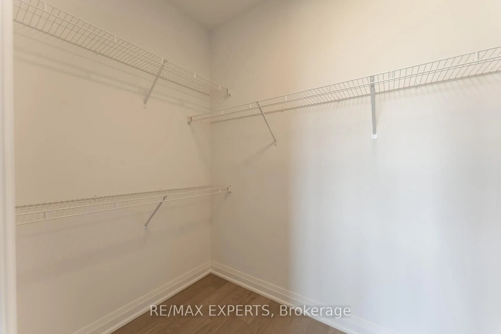 3299 harasym Trail