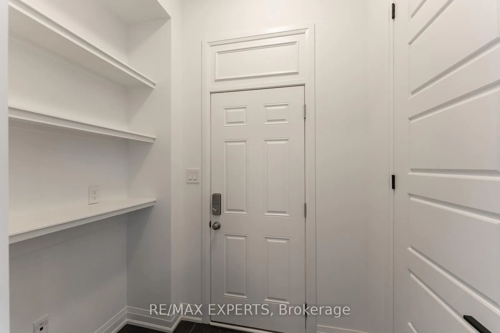 3299 harasym Trail