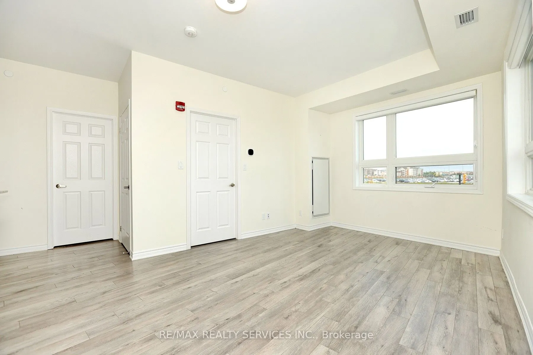 200 Lagerfeld Drive, #210