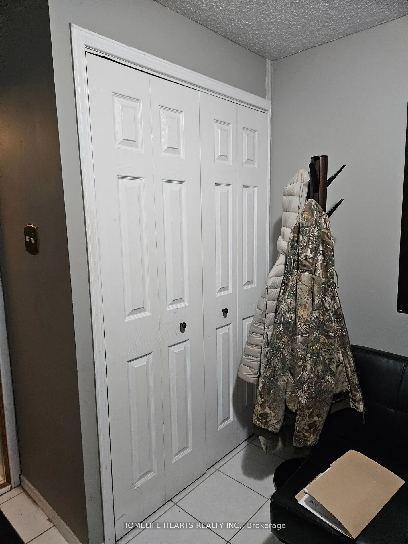 1051 Cedarglen Gate, #7