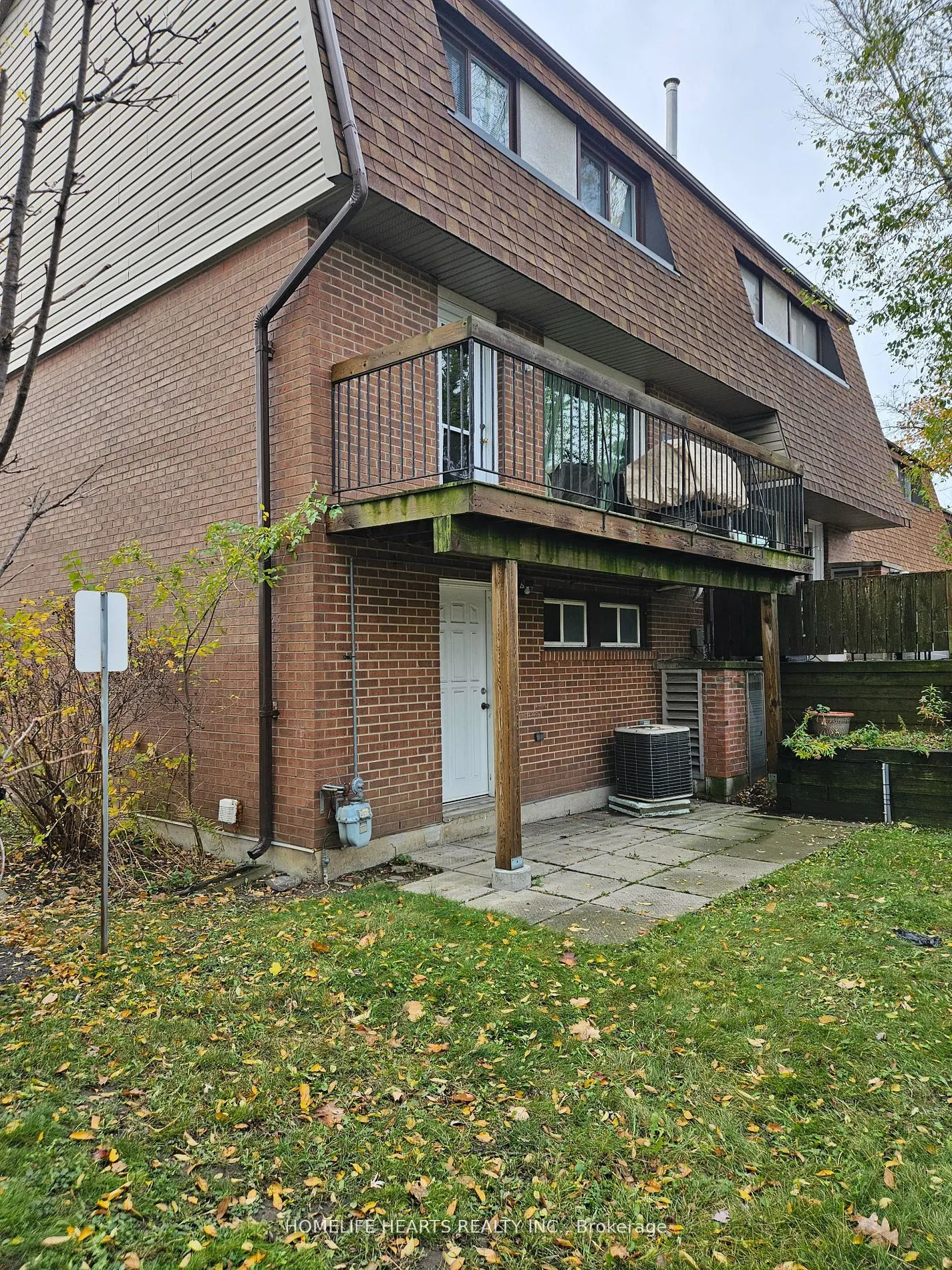 1051 Cedarglen Gate, #7