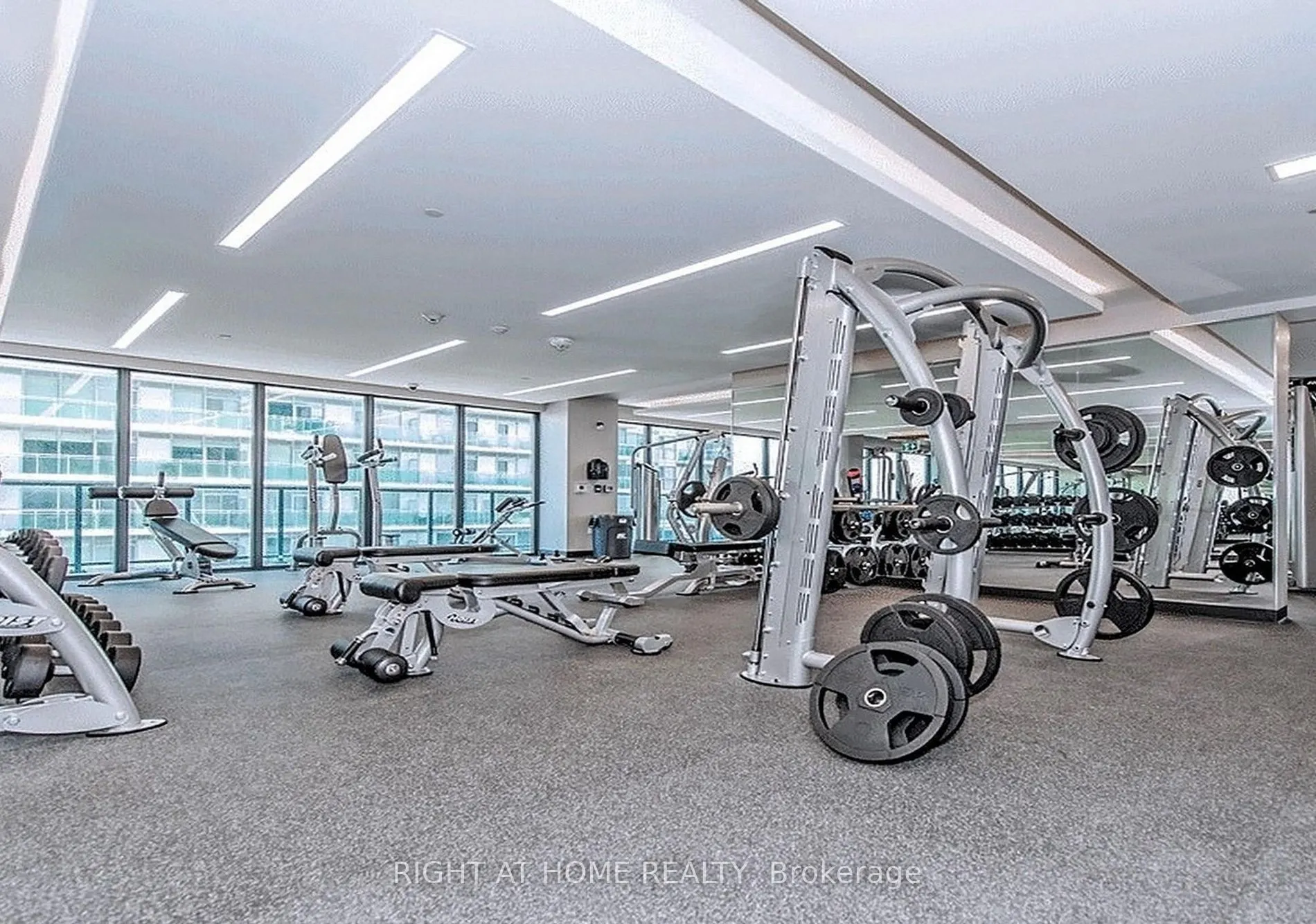 30 Shore Breeze Drive, #3415