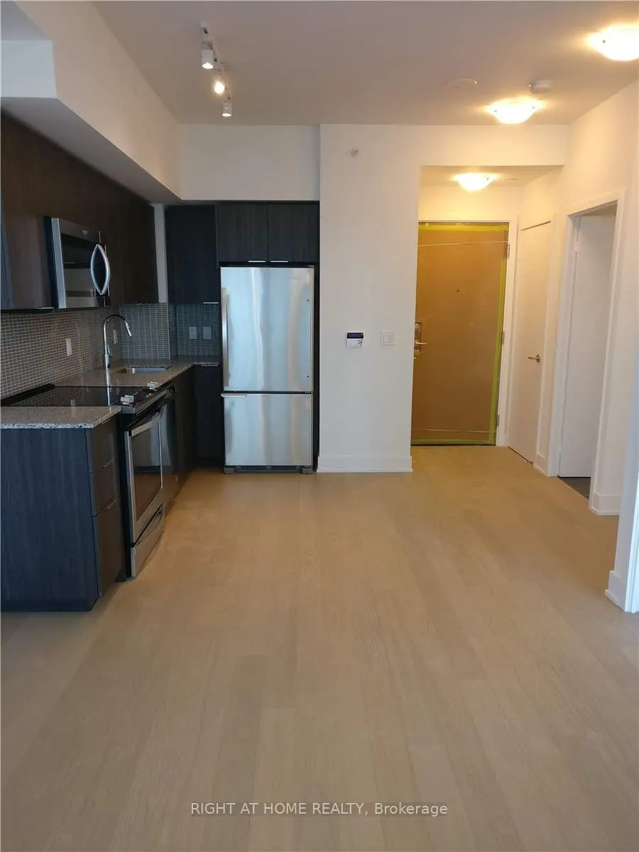 30 Shore Breeze Drive, #3415